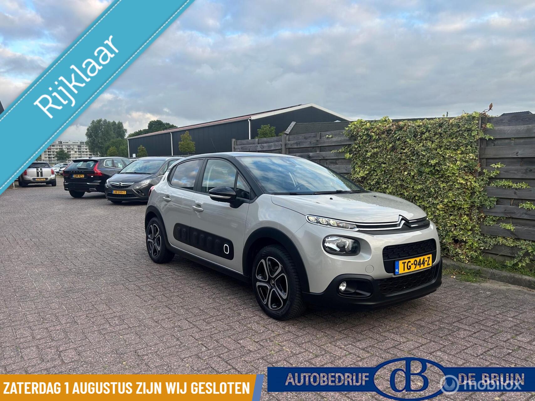 Citroen C3 1.2 PureTech S&S Feel Edition Trekhaak 2018 - voorkant