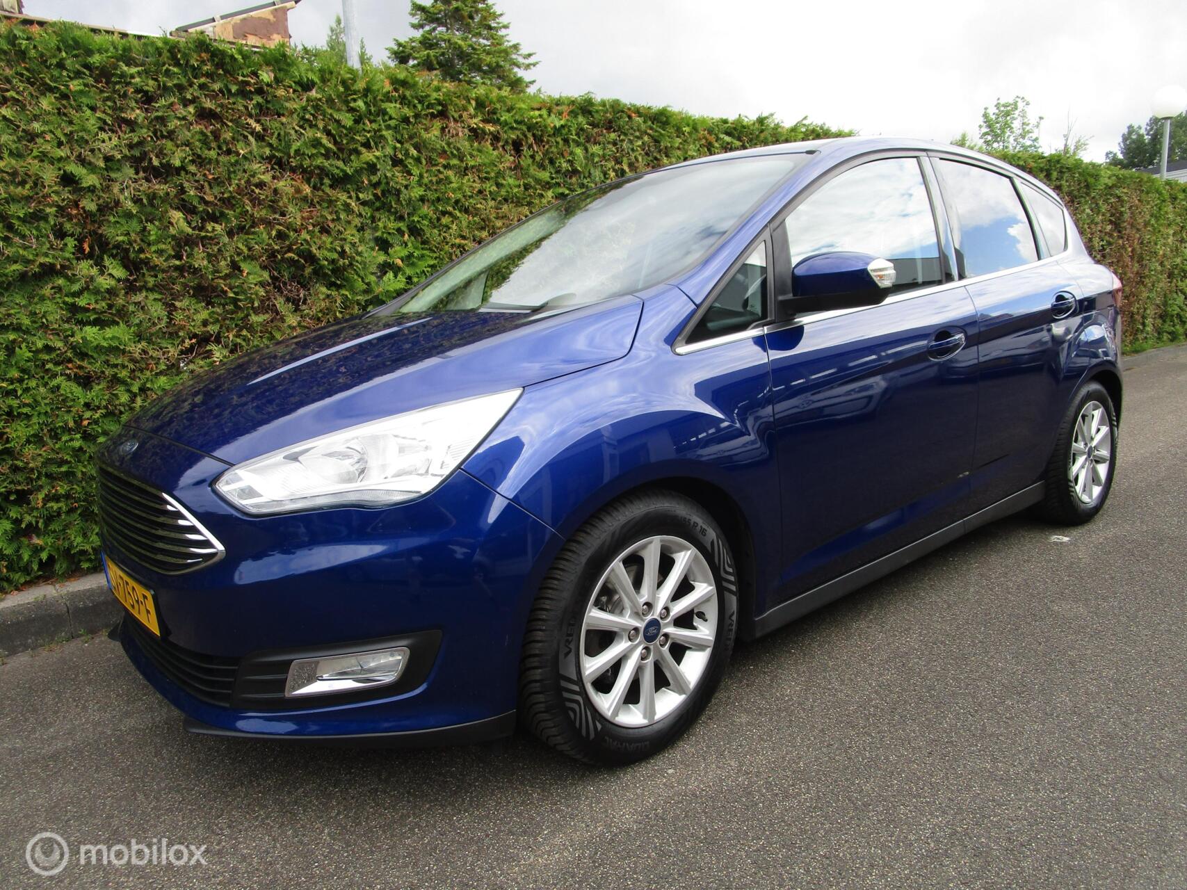 Ford C-max 1.0 Titanium - Navigatie - Trekhaak 2017 - voorkant