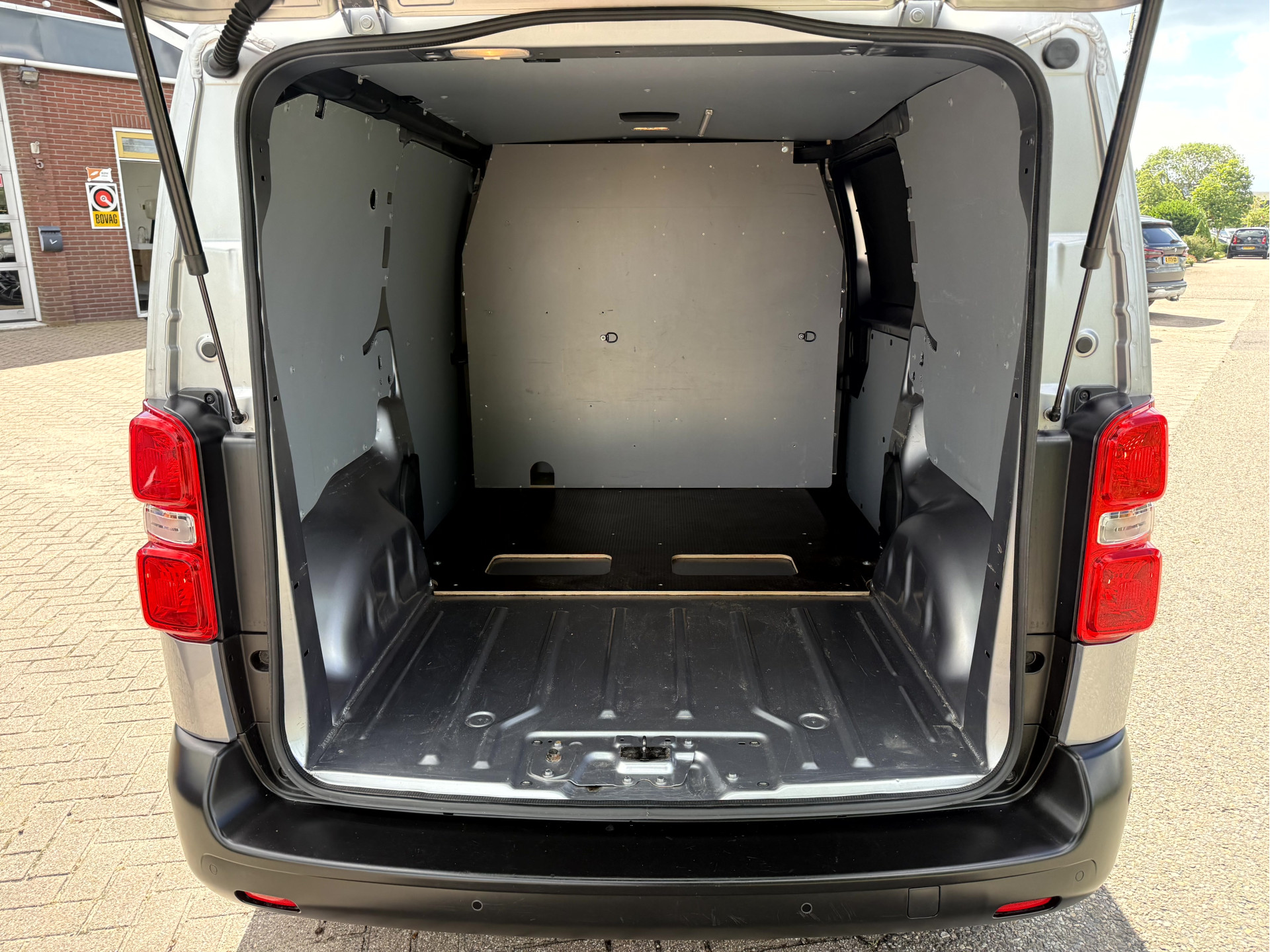 Foto van Opel Vivaro