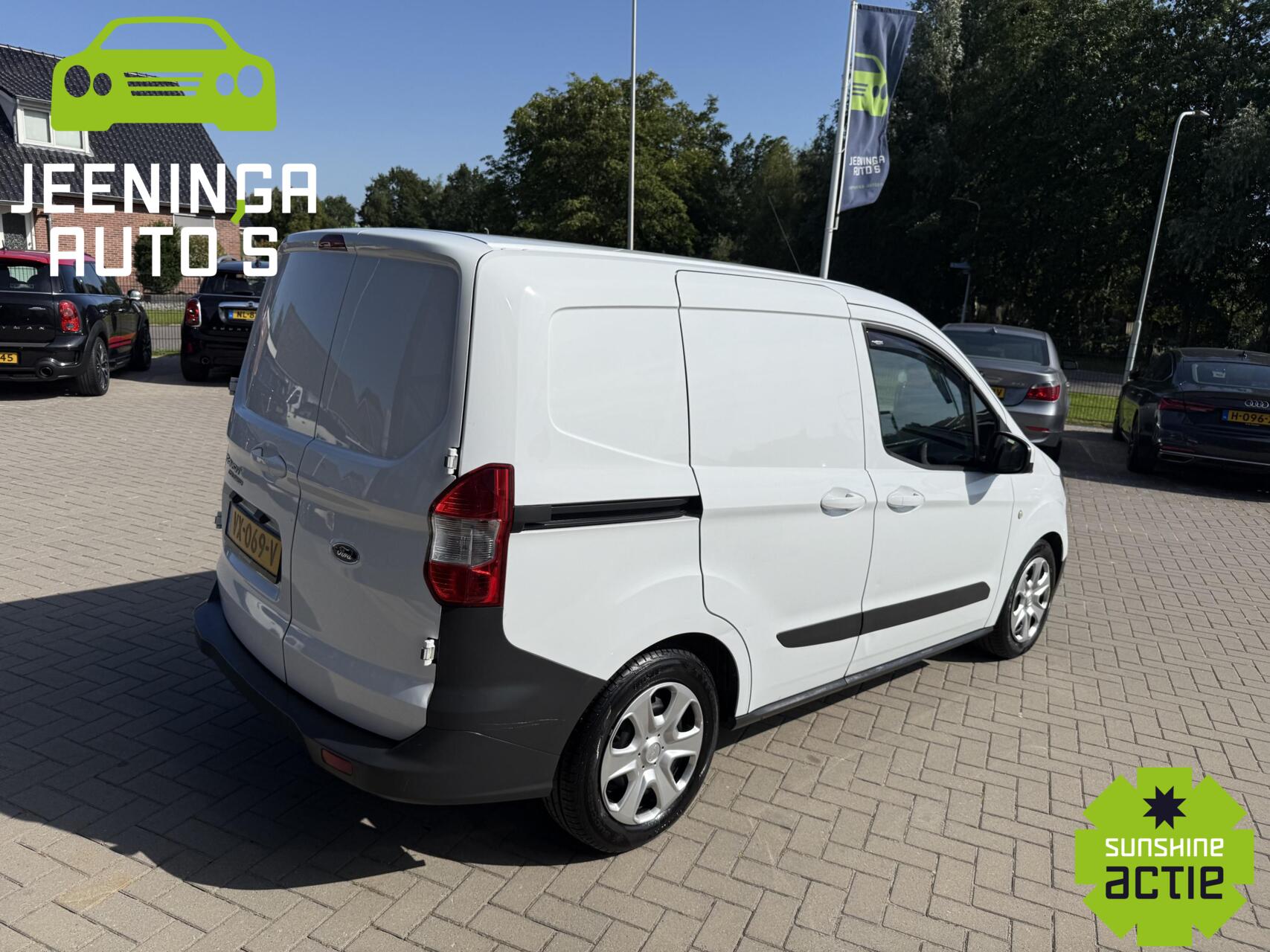 Foto van Ford Transit Courier