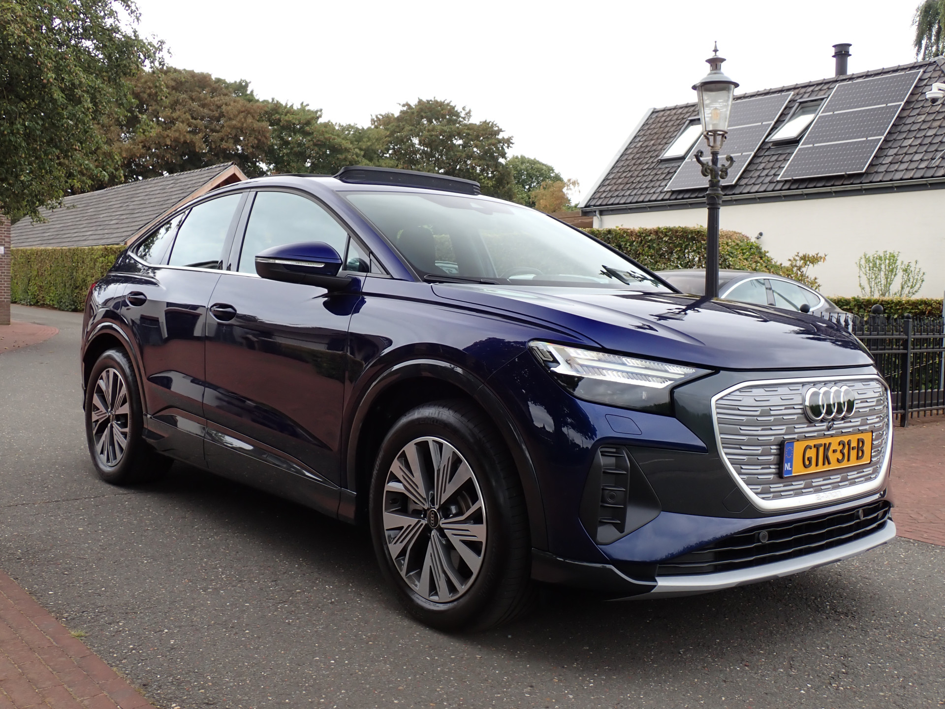 Foto van Audi Q4 Sportback 45 E-tron