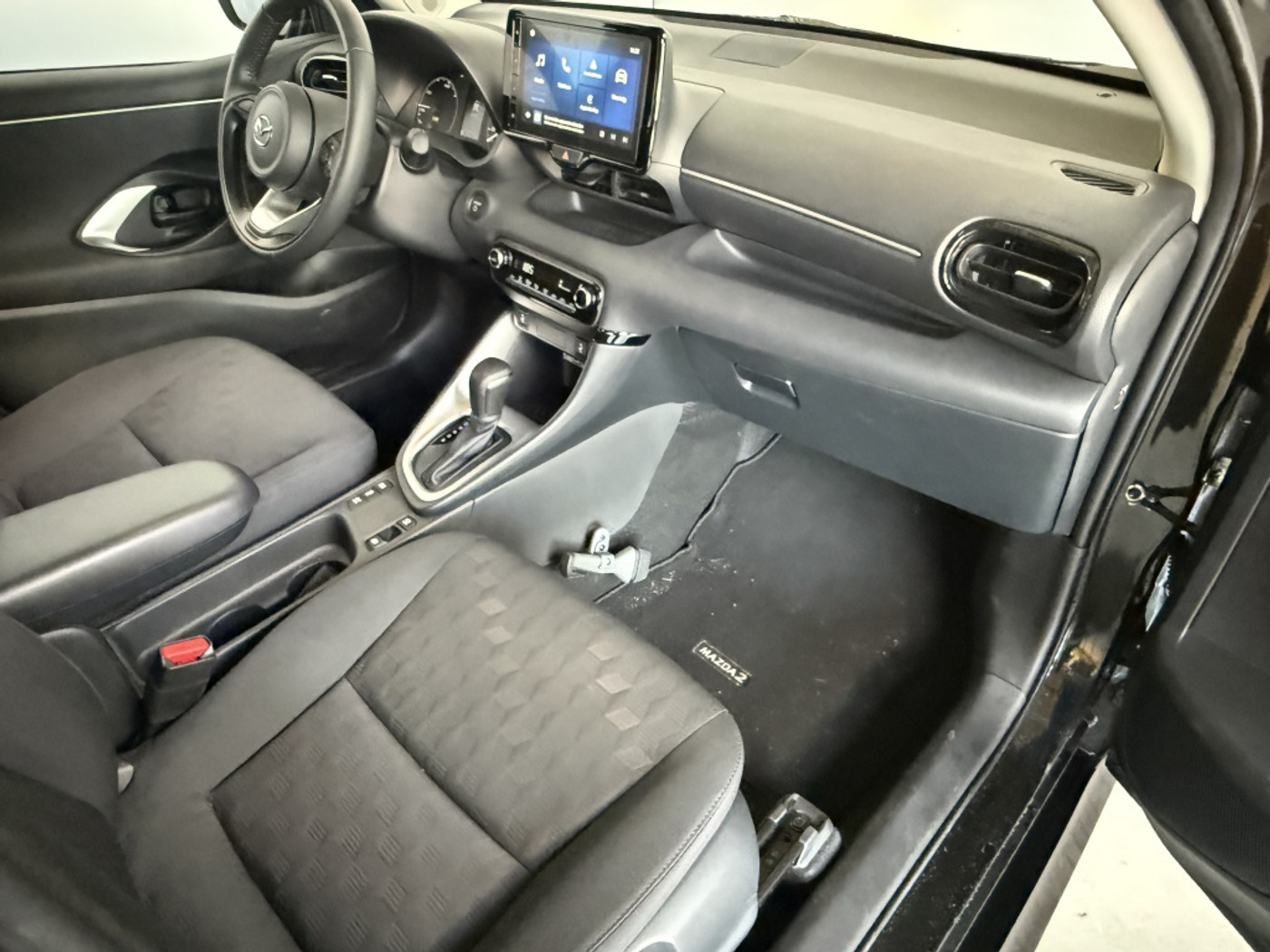Foto van Mazda Mazda2 Hybrid