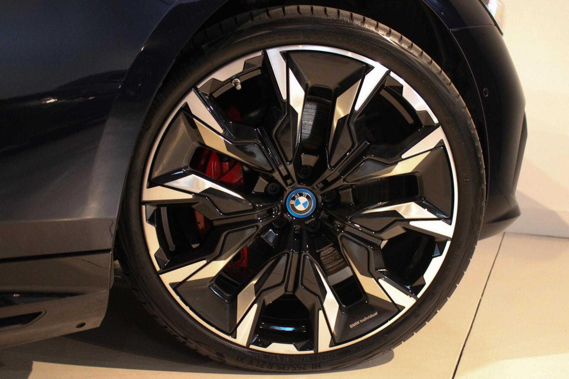 Foto van BMW 550e xDrive