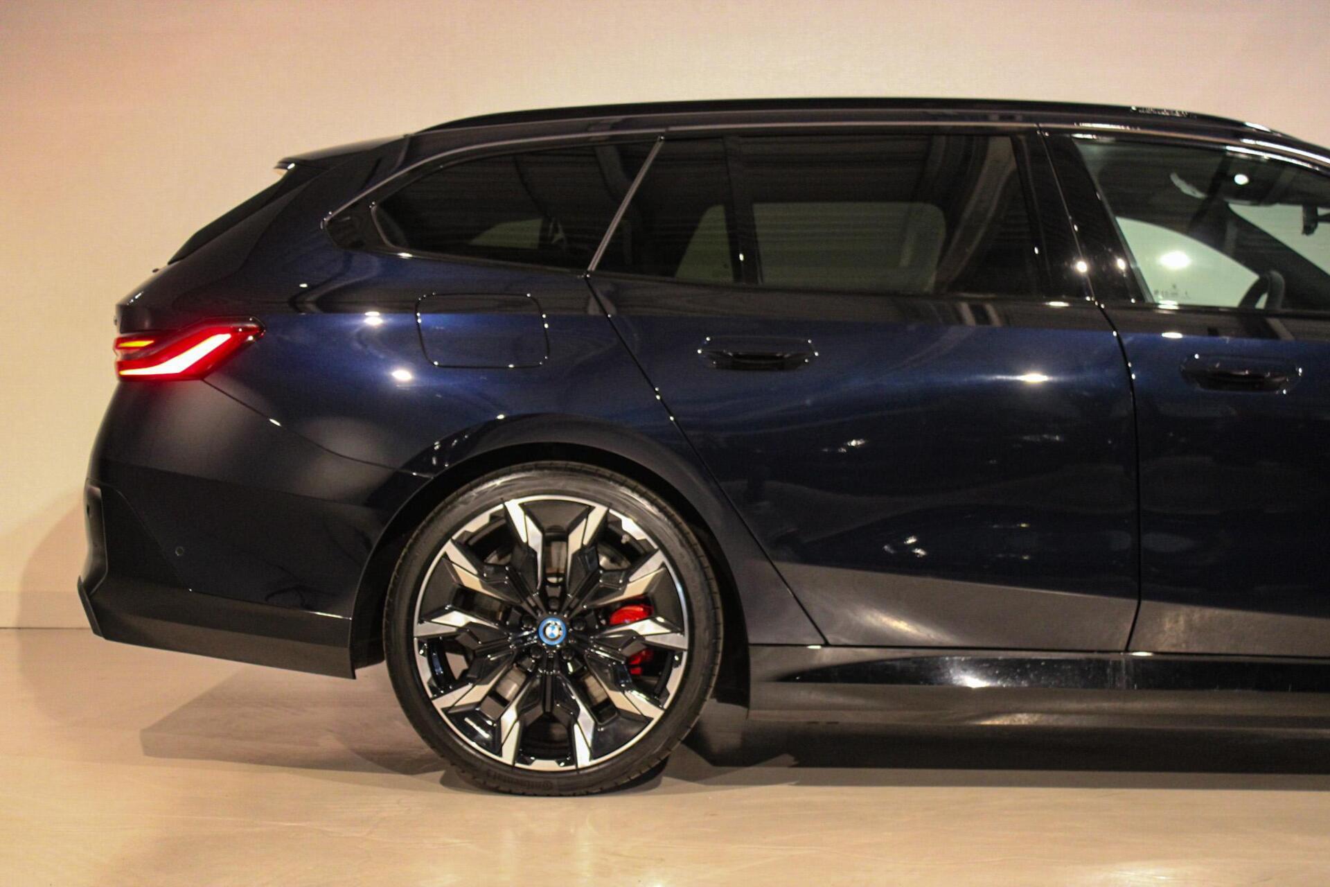 Foto van BMW 550e xDrive