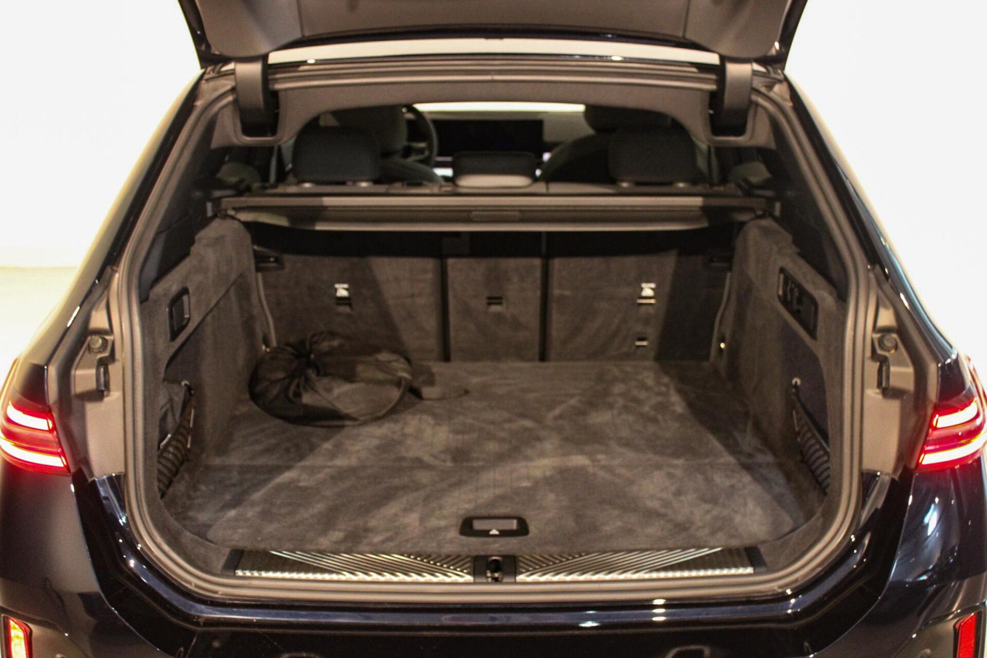 Foto van BMW 550e xDrive