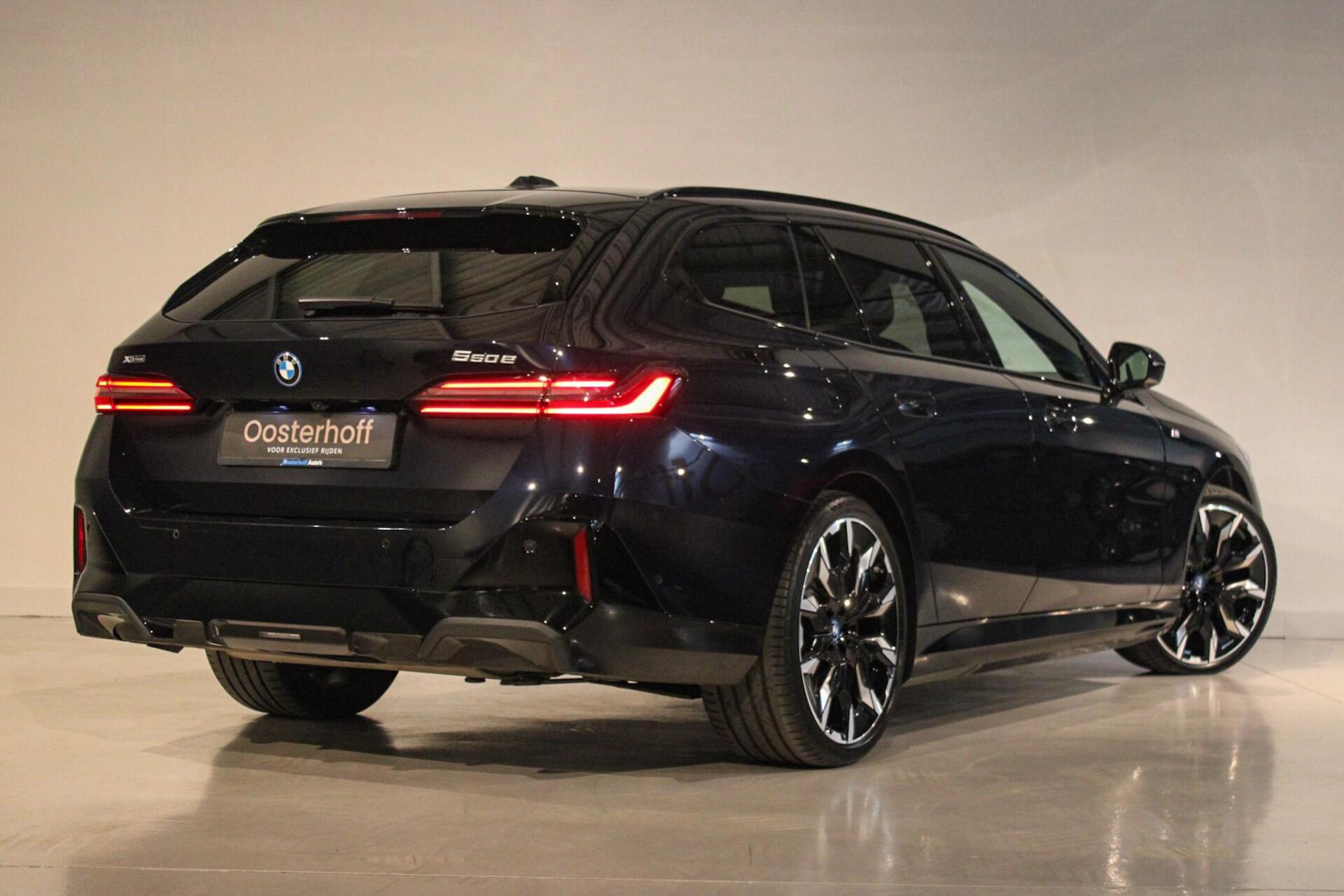 Foto van BMW 550e xDrive