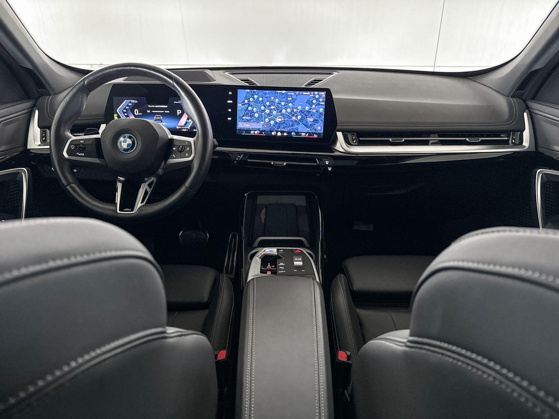 Foto van BMW Ix1 Edrive20