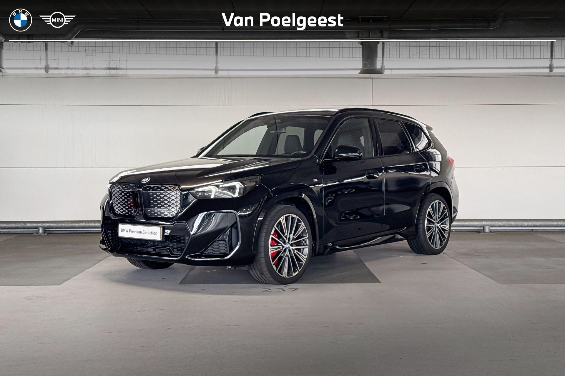 BMW Ix1 Edrive20 eDrive20 67 kWh M-Sport 2025 - voorkant