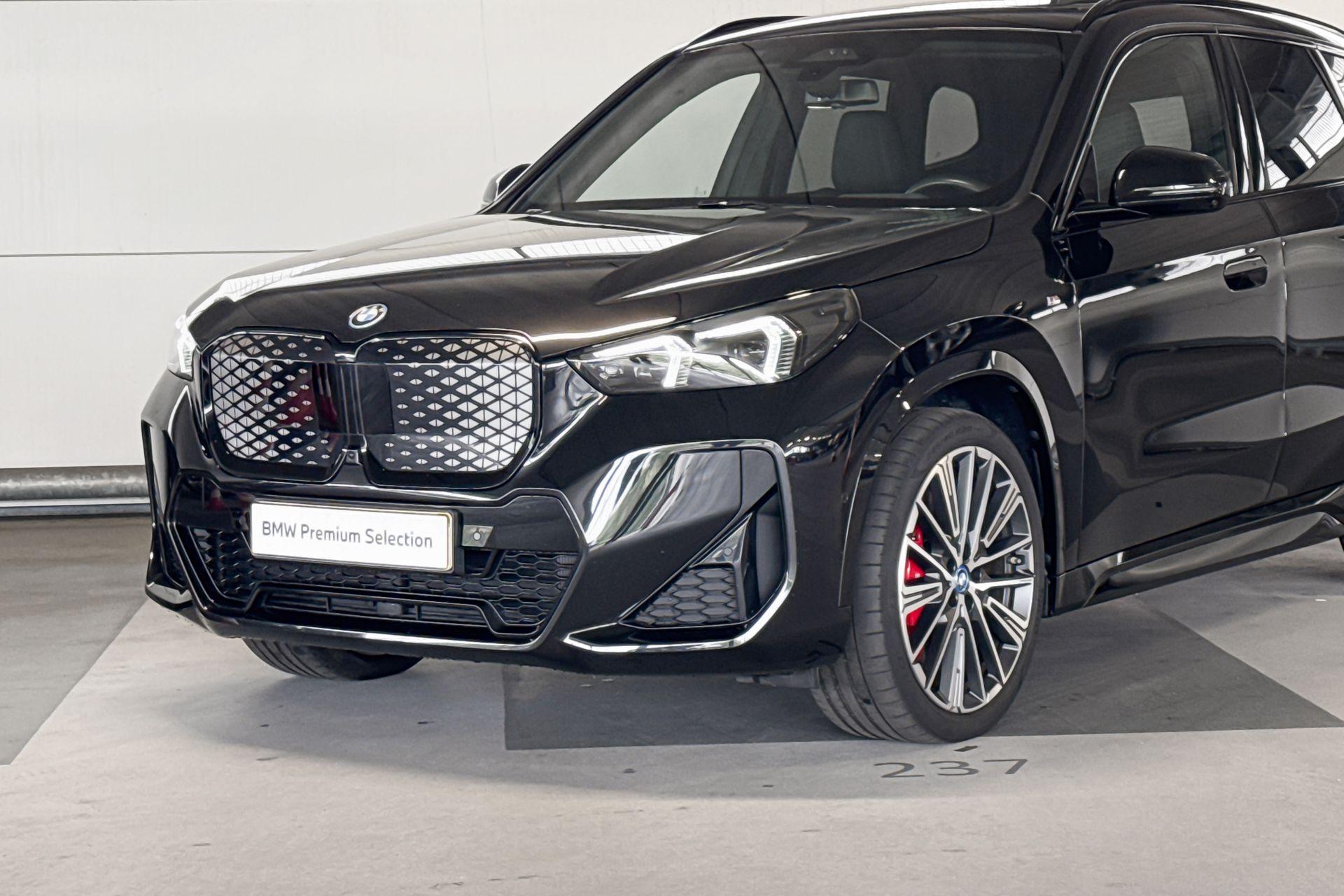 Foto van BMW Ix1 Edrive20