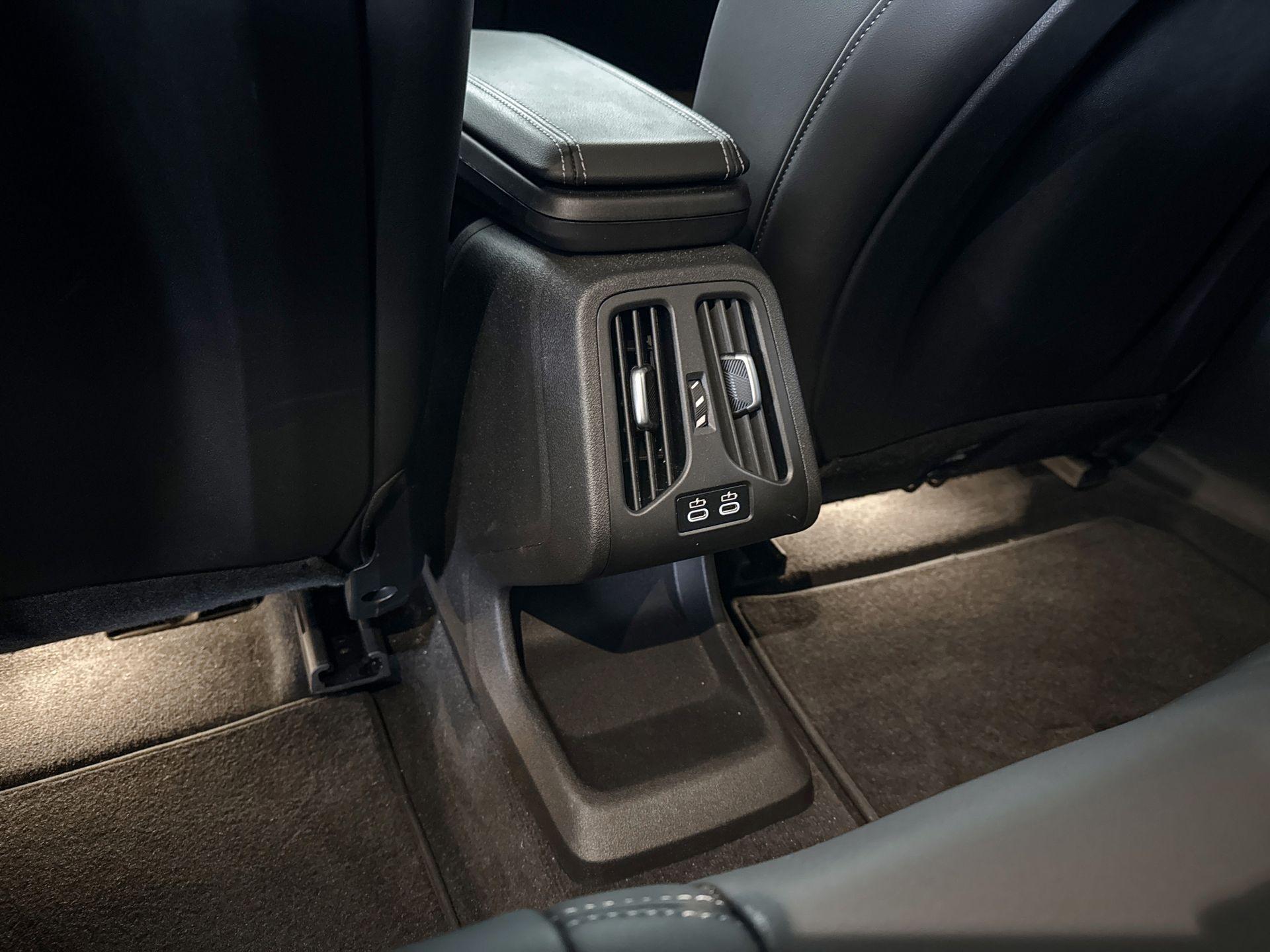 Foto van BMW Ix1 Edrive20
