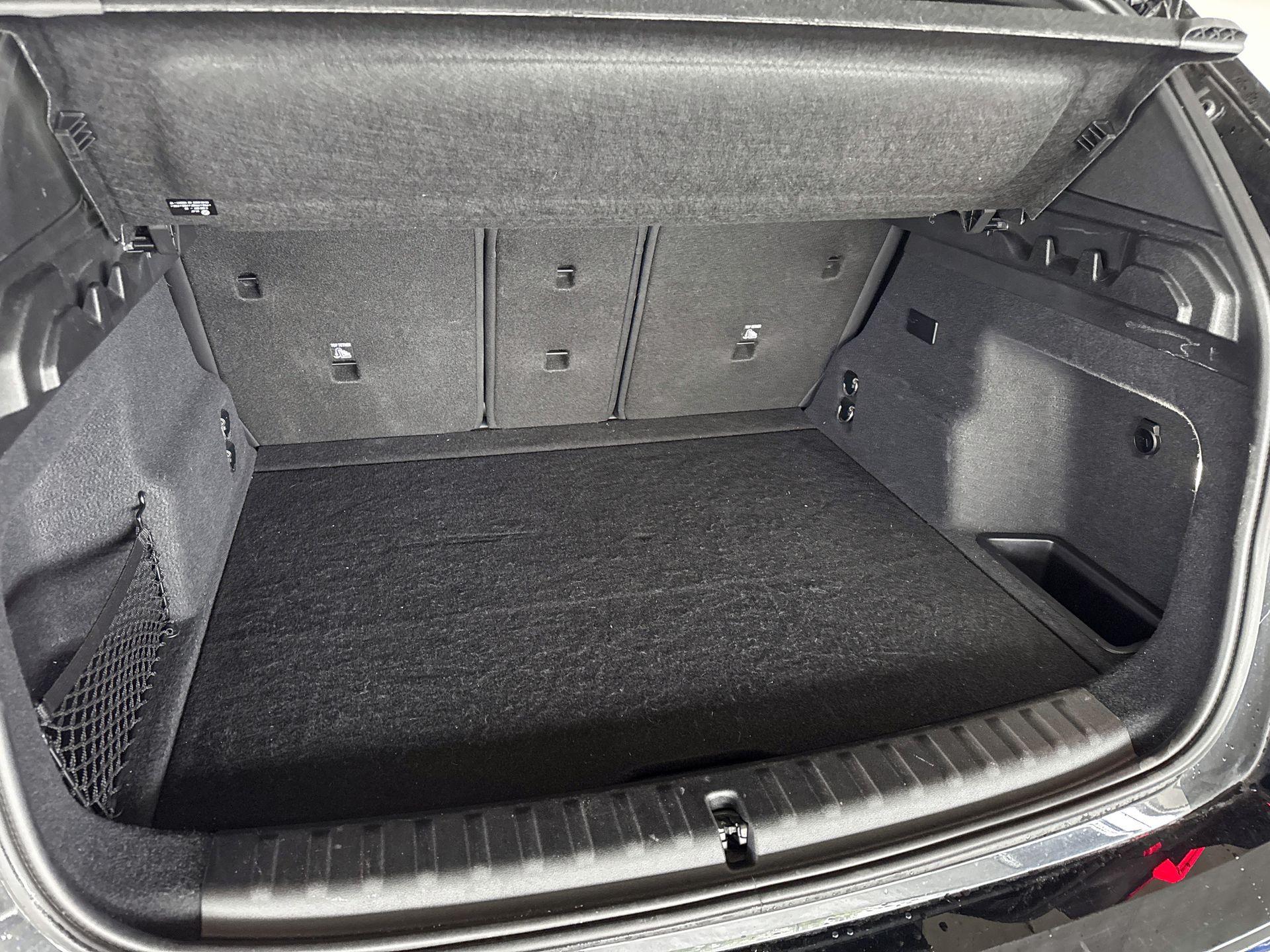 Foto van BMW Ix1 Edrive20