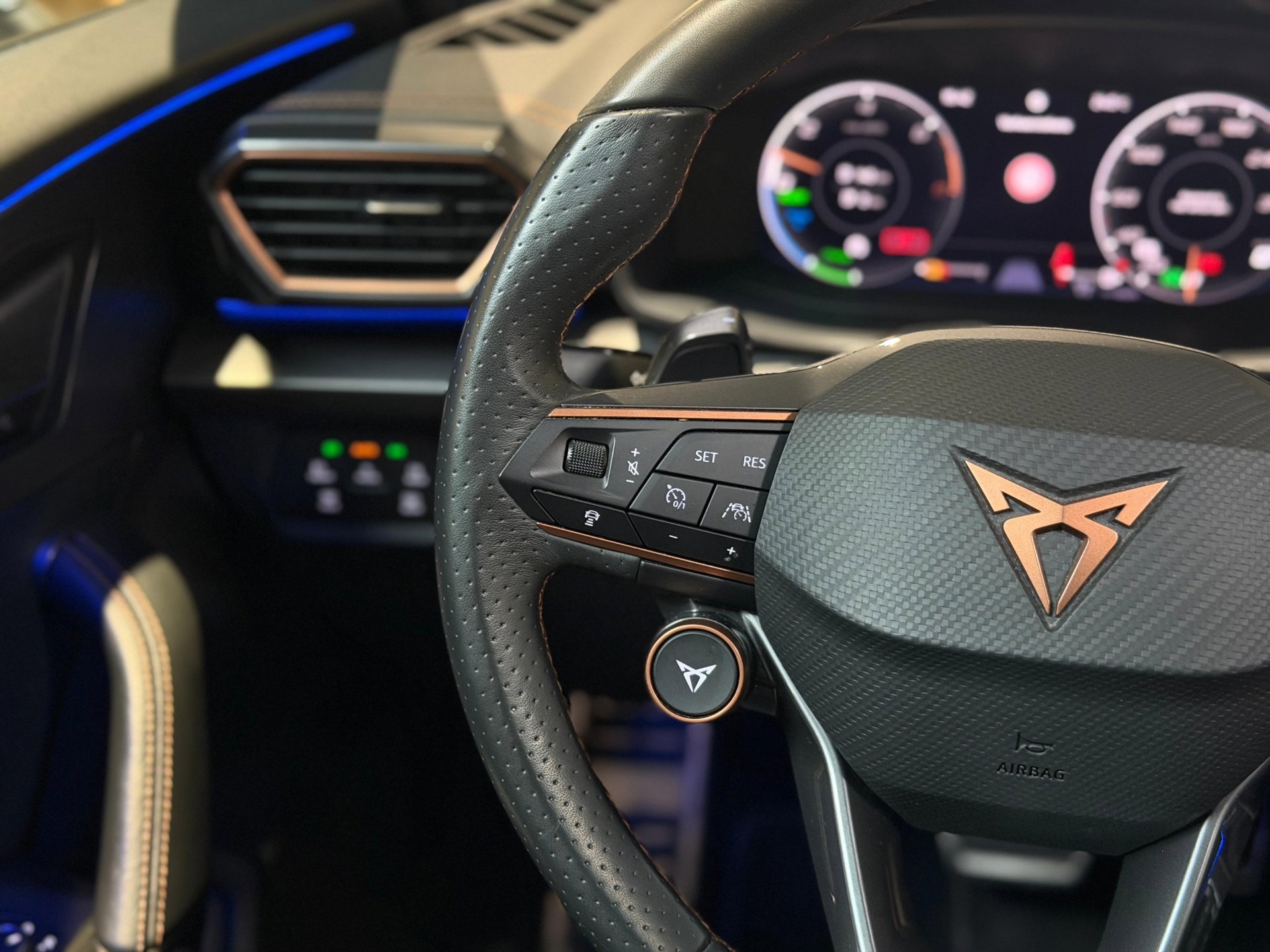 Foto van Cupra Formentor VZ E-hybrid