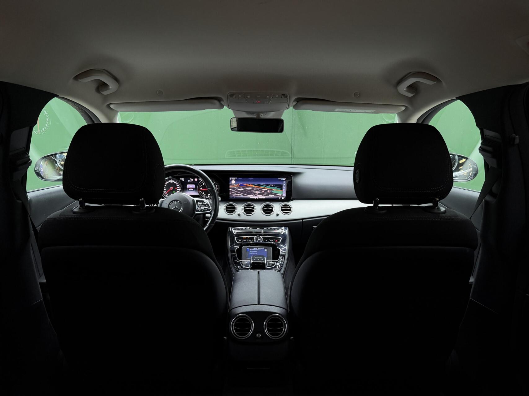 Foto van Mercedes-Benz E 220 D