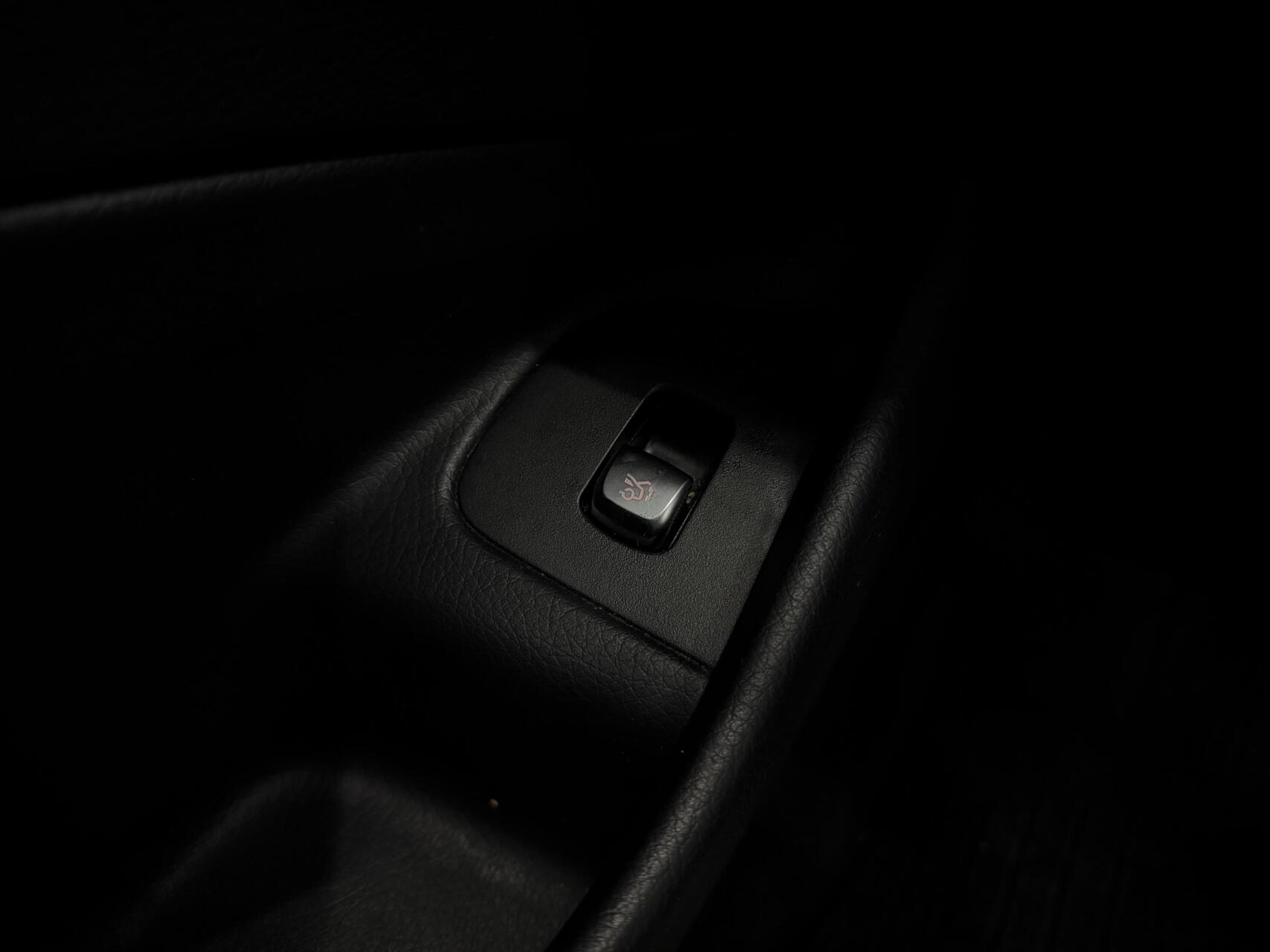 Foto van Mercedes-Benz E 220 D