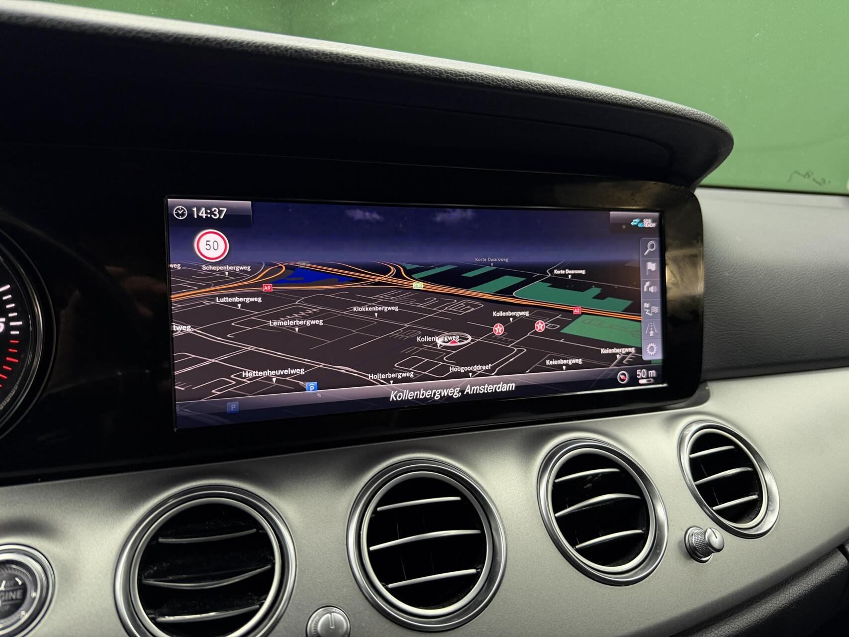 Foto van Mercedes-Benz E 220 D