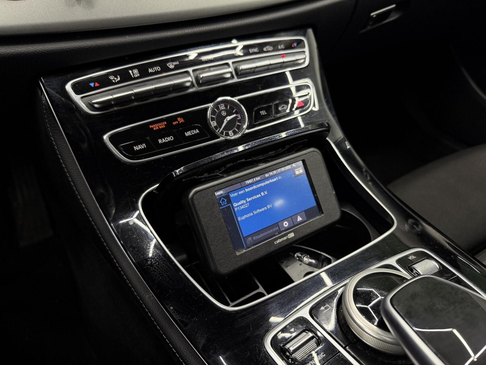 Foto van Mercedes-Benz E 220 D