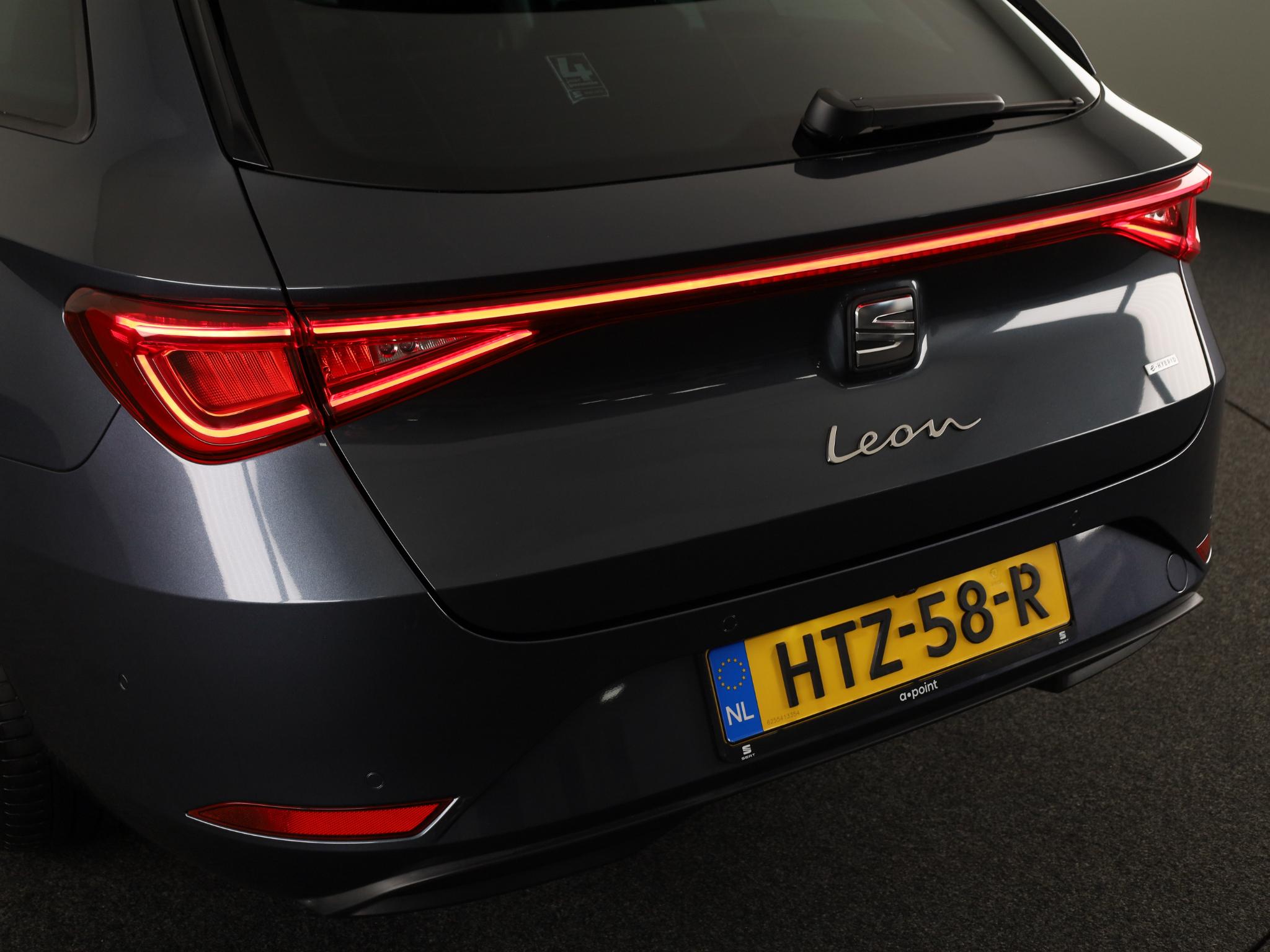 Foto van Seat Seat Leon SP E-hybrid150