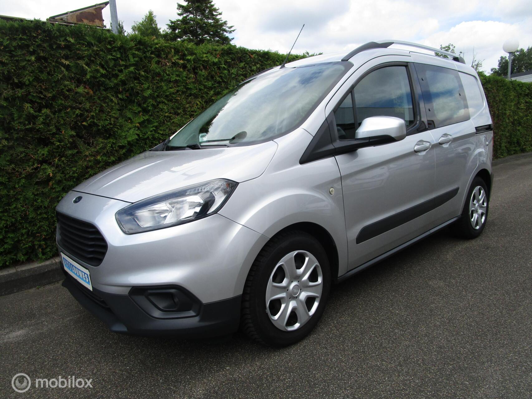 Ford Tourneo Connect Compact 1.0 Trend 2019 - voorkant