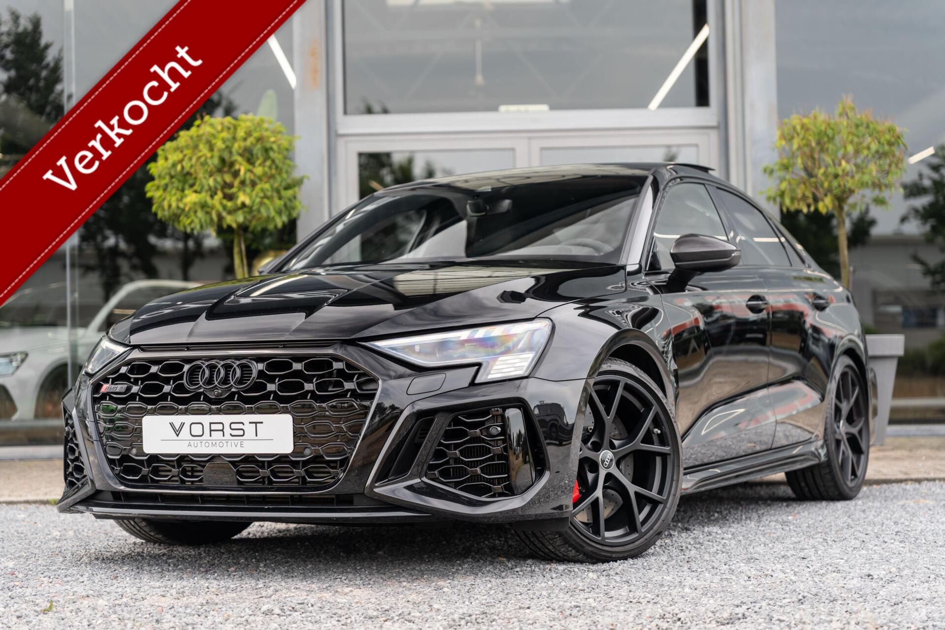 Audi A3 2.5 TFSI quattro Pano B&O Keramisch Leer Carbon 2022 - voorkant