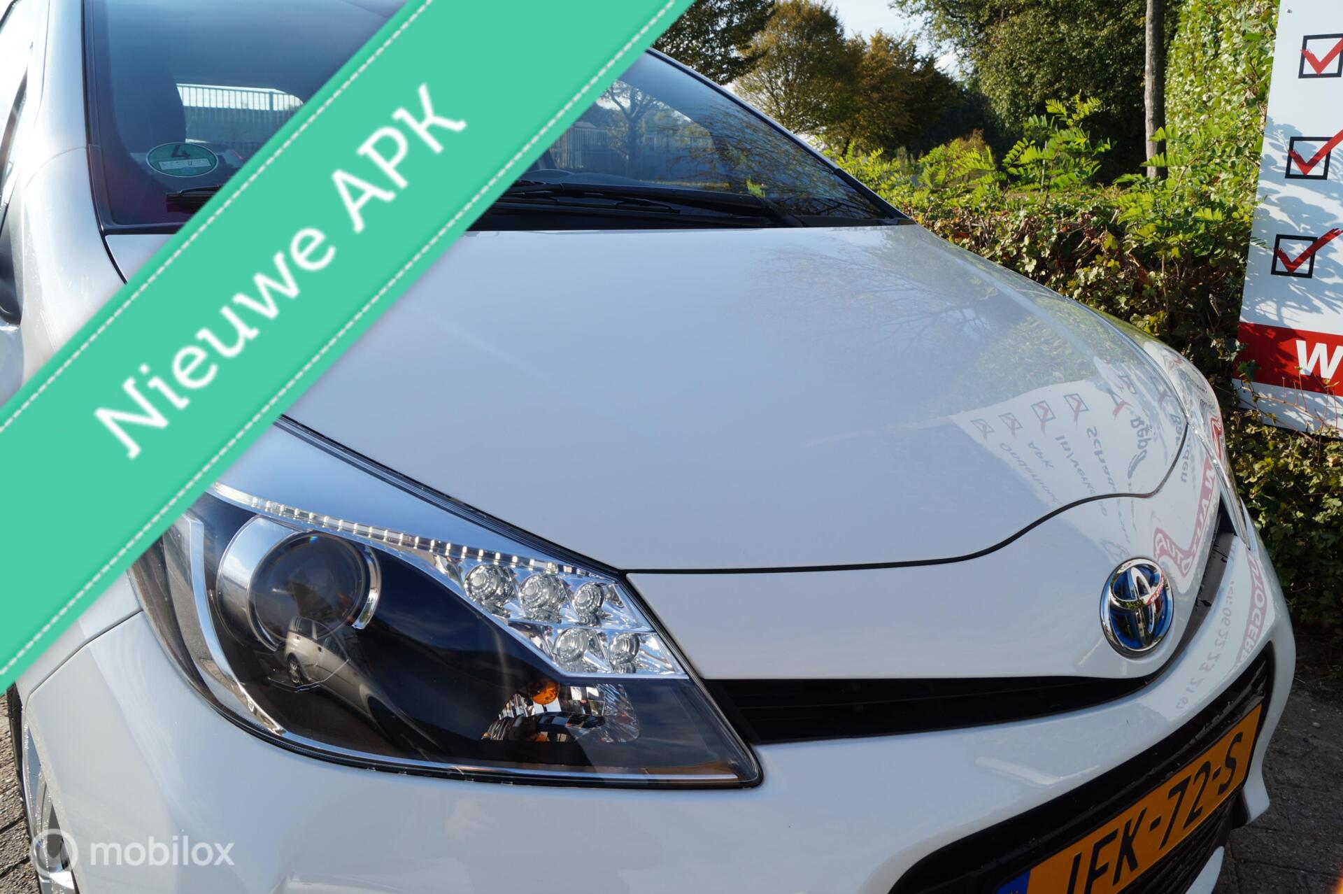 Foto van Toyota Toyota Yaris Hybrid