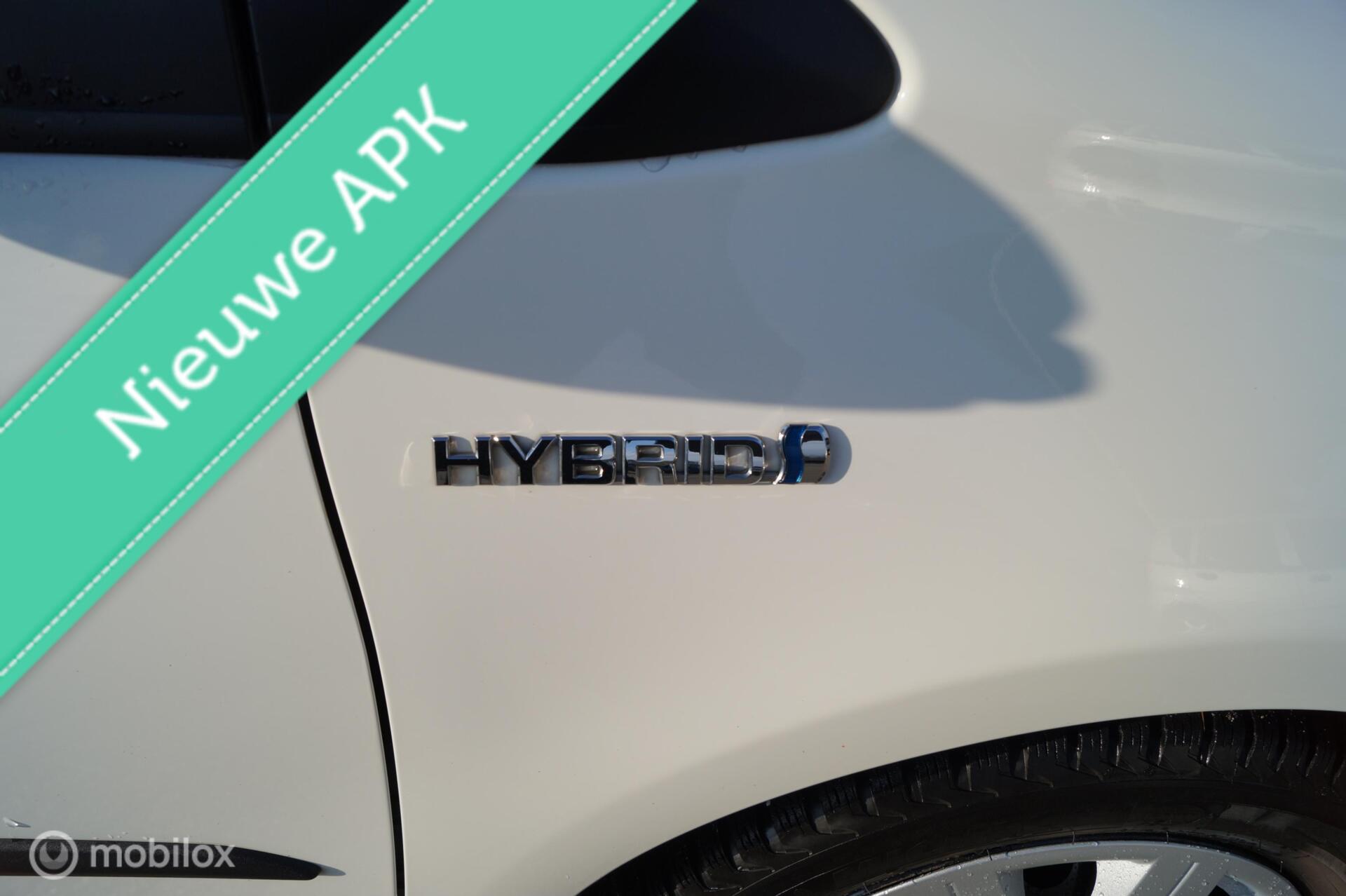 Foto van Toyota Toyota Yaris Hybrid