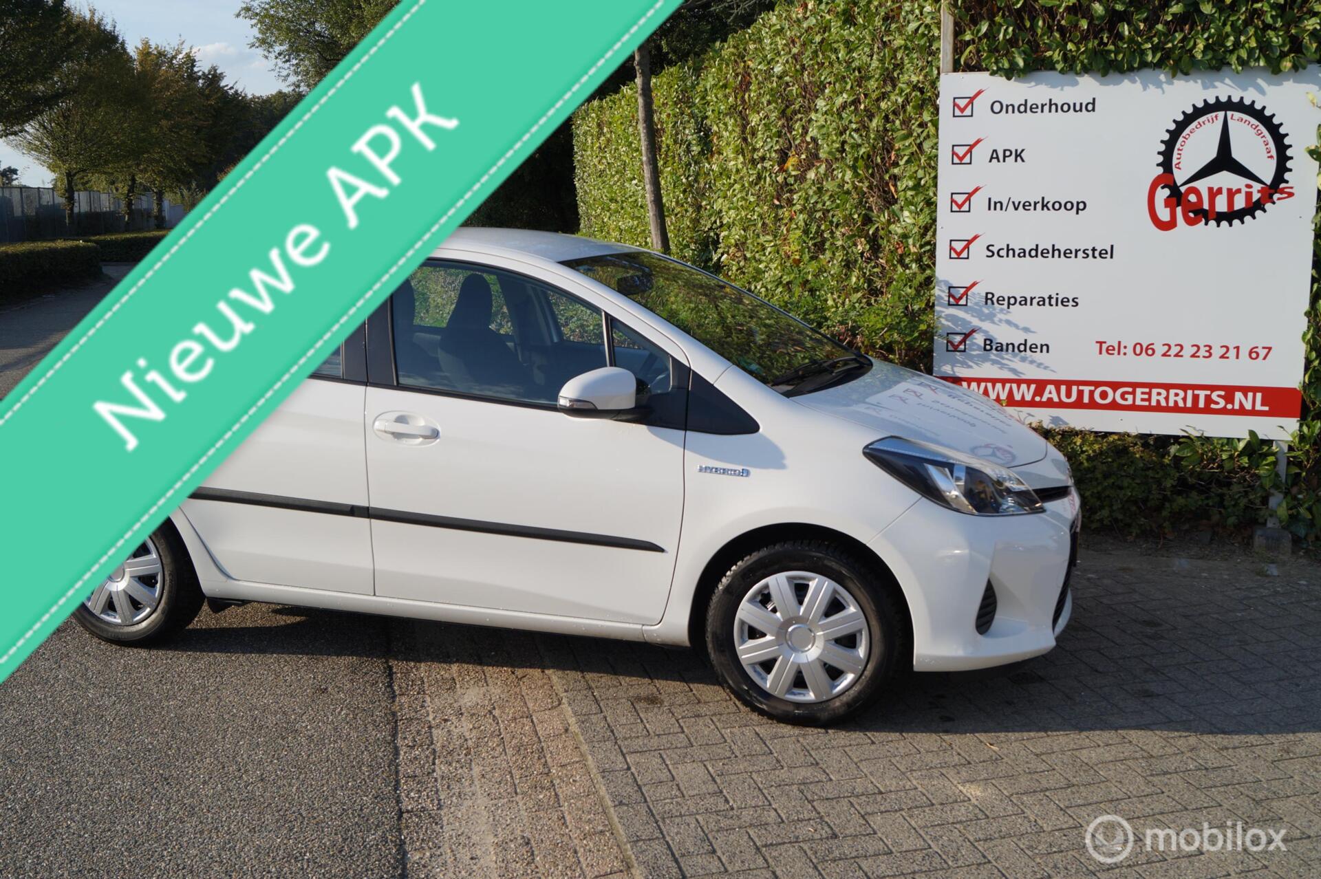 Toyota Toyota Yaris Hybrid 1.5 Full Hybrid Aspiration 2012 - voorkant