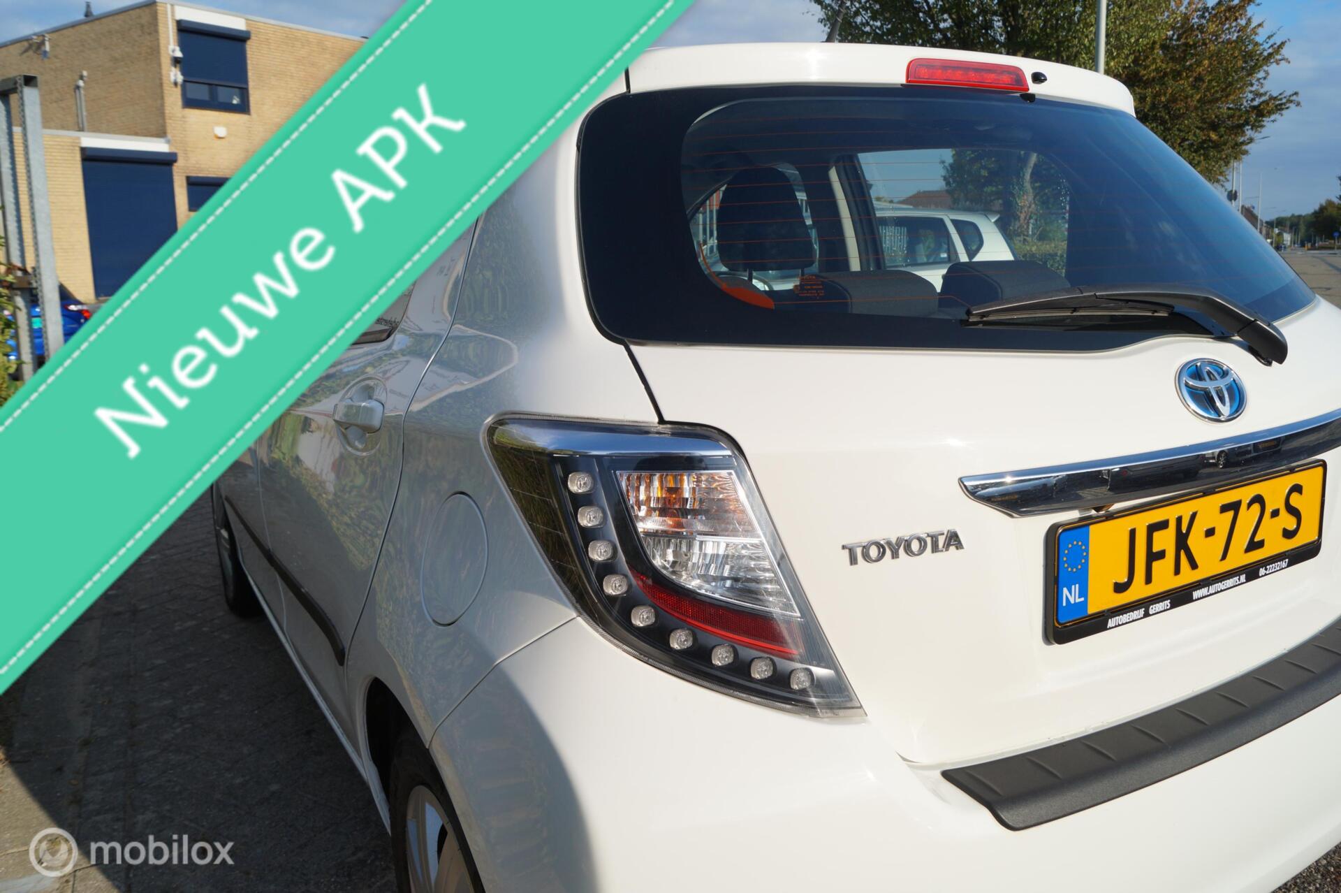 Foto van Toyota Toyota Yaris Hybrid