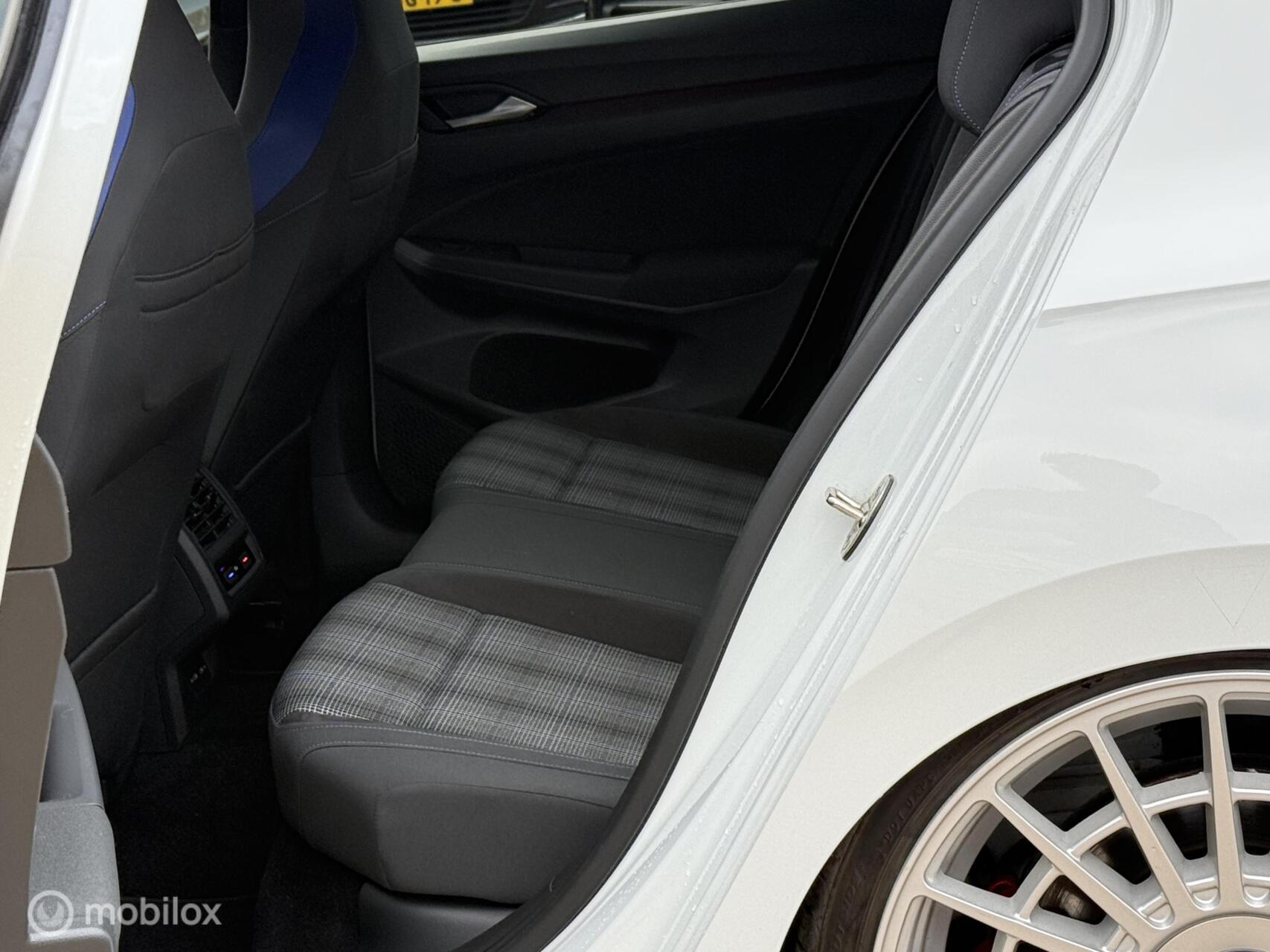 Foto van Volkswagen Golf GTE