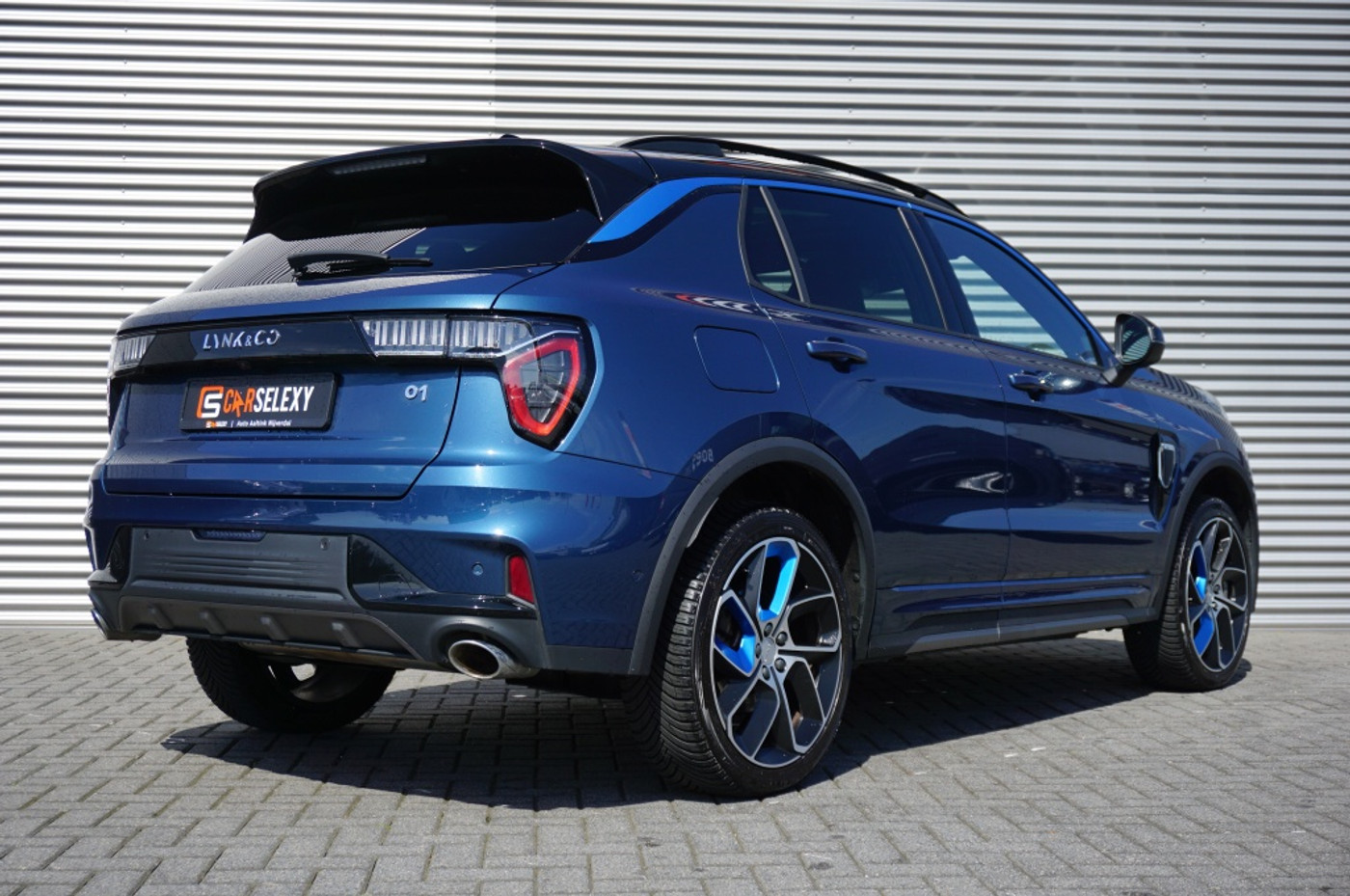 Foto van Lynk&co LYNK & Co 01