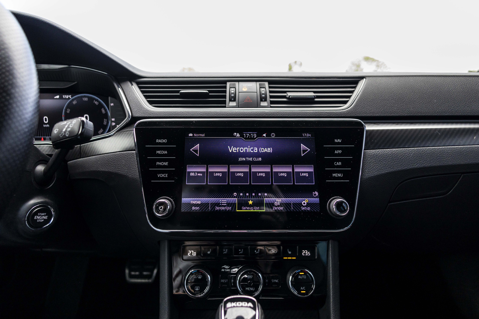 Foto van Skoda Superb