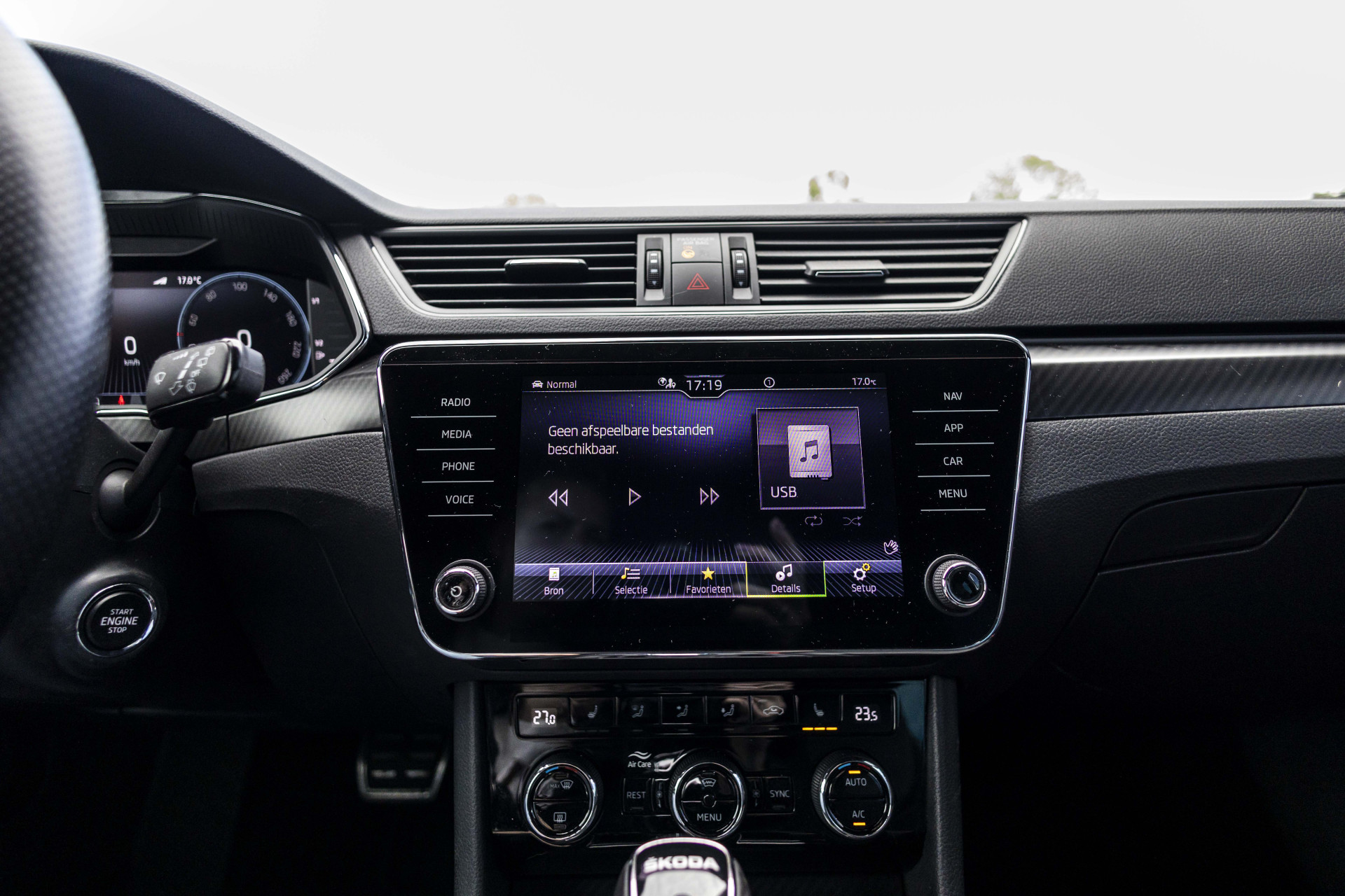 Foto van Skoda Superb