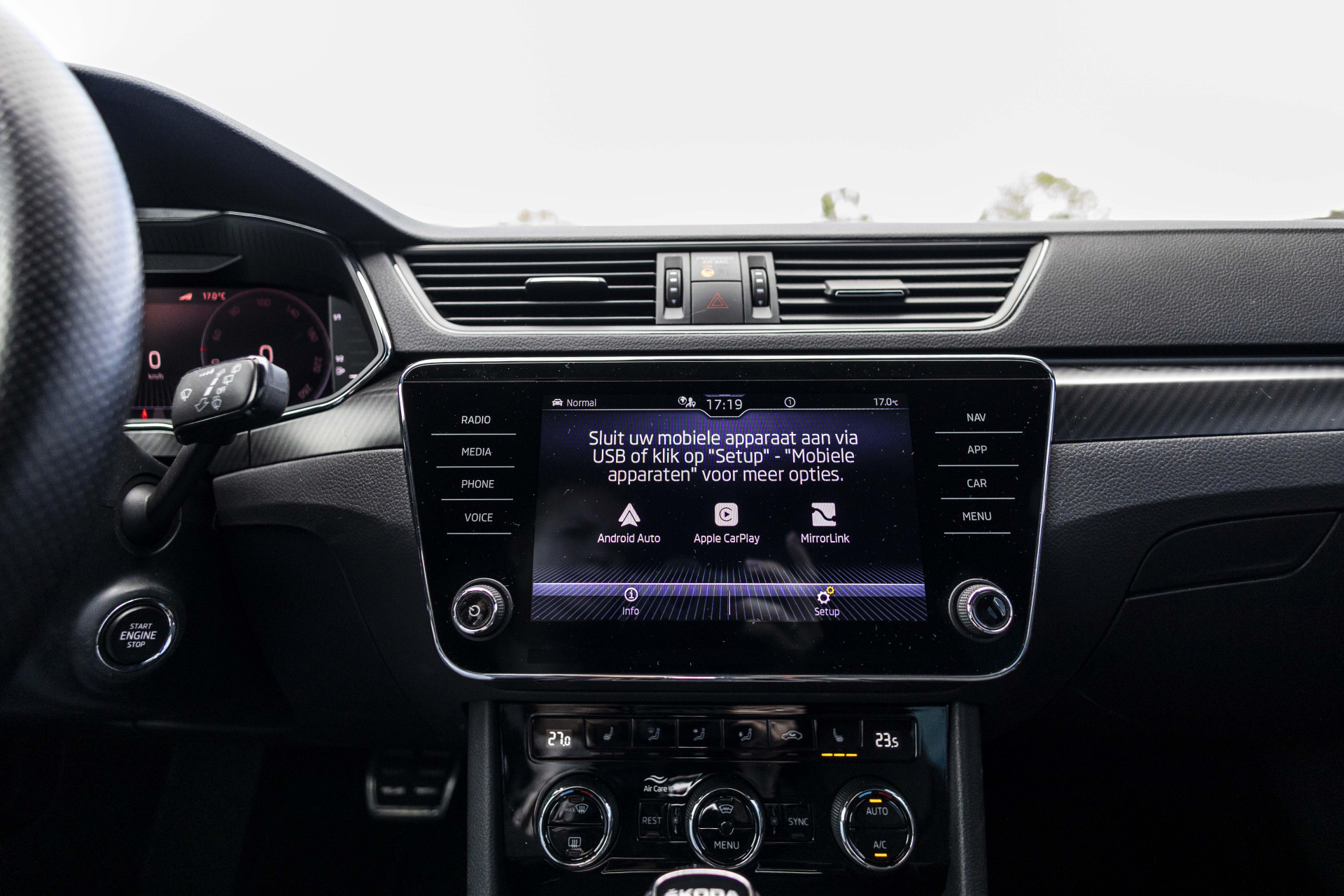 Foto van Skoda Superb