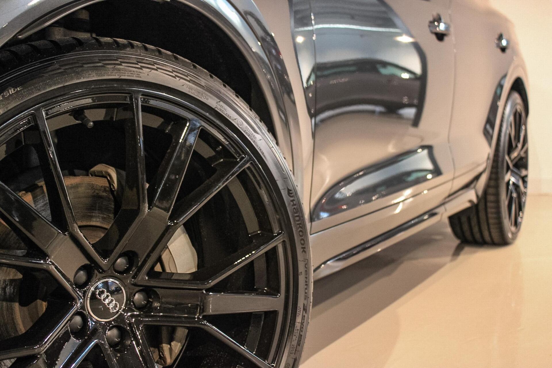 Foto van Audi Q5 55 TFSI E