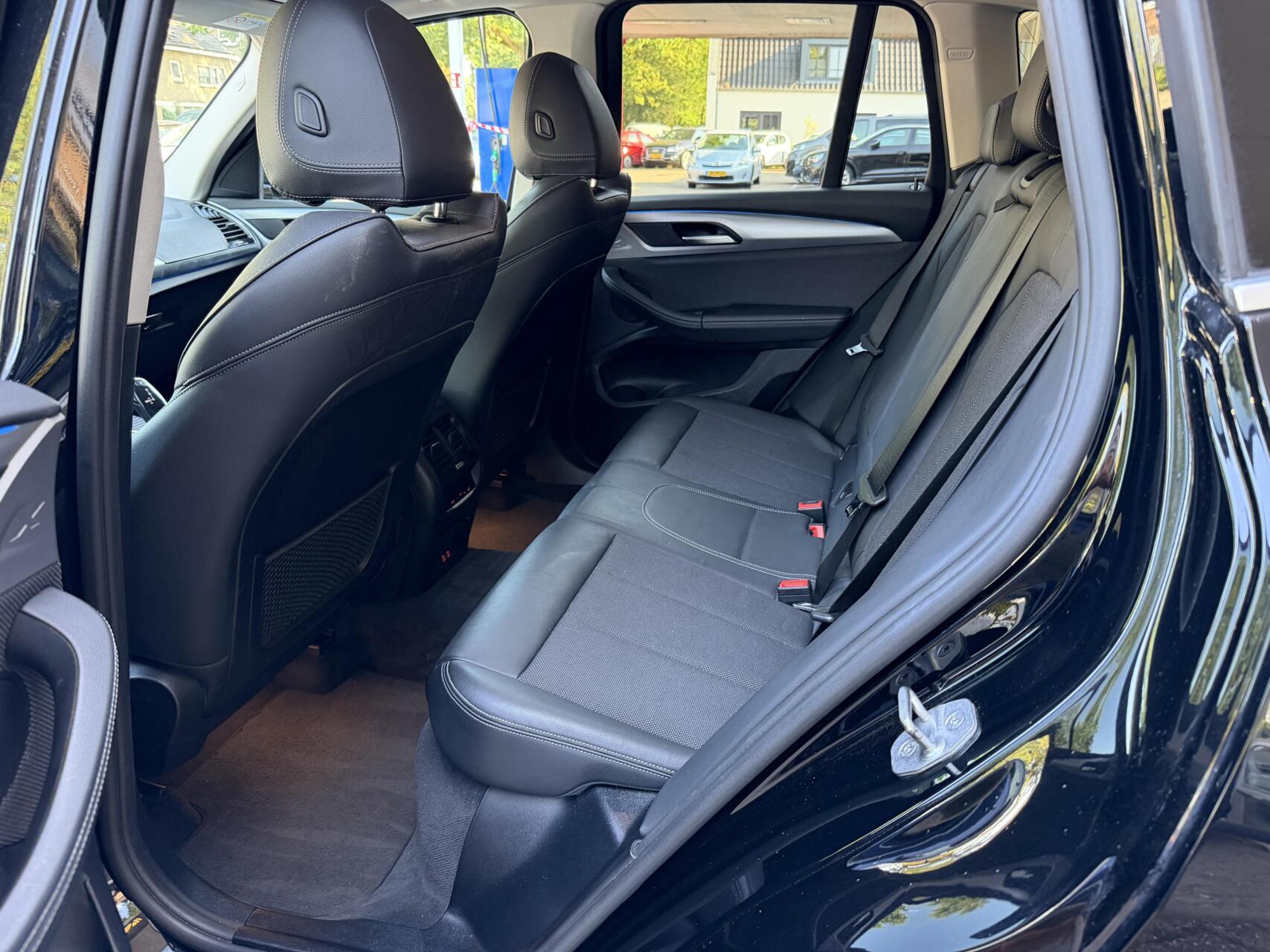 Foto van BMW X3 Xdrive30e