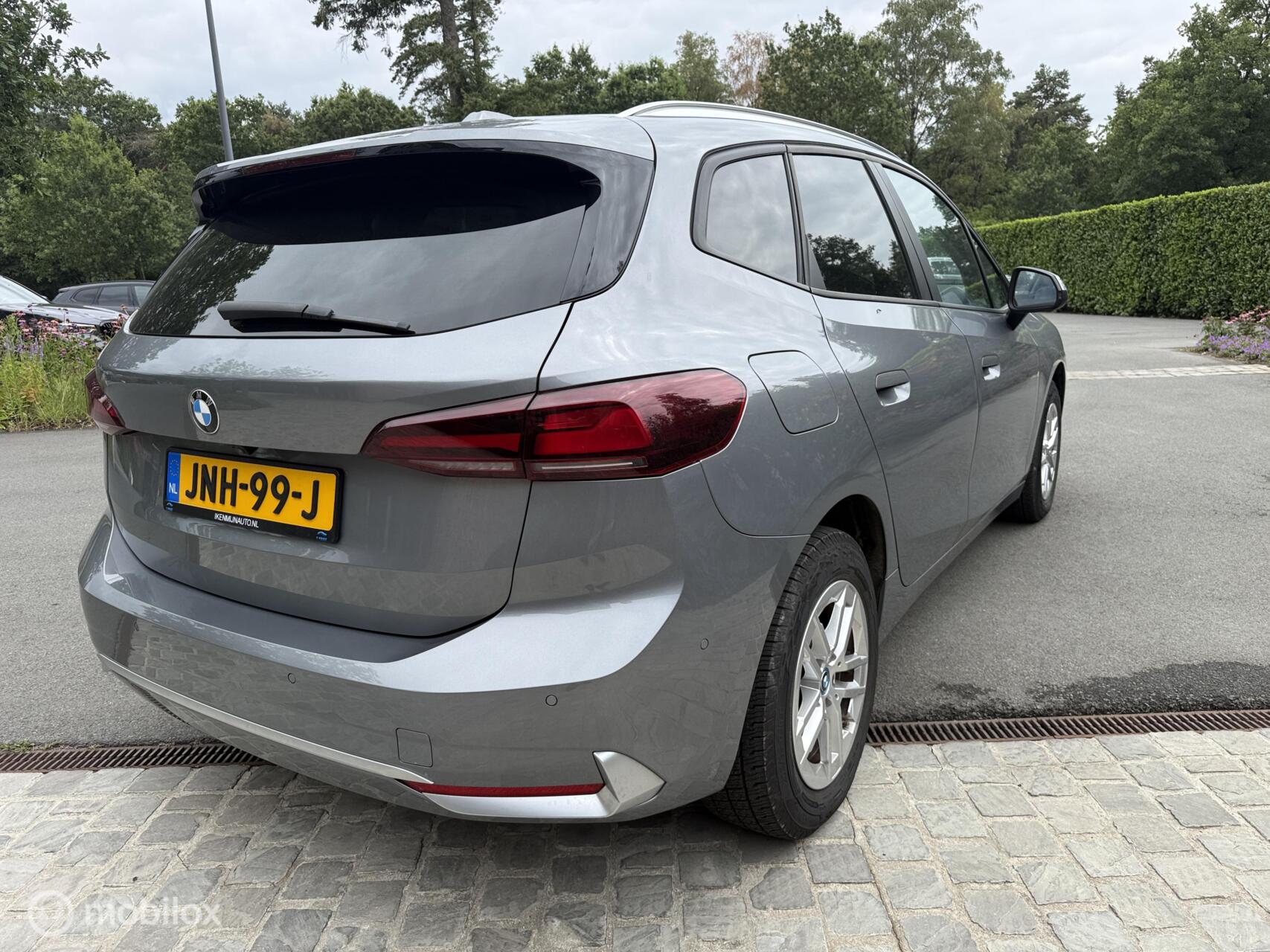 Foto van BMW 225e xDrive Active Tourer
