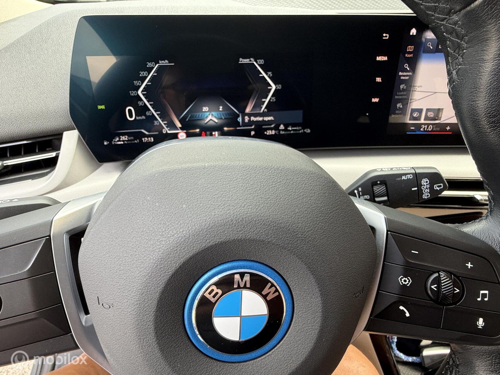 Foto van BMW 225e xDrive Active Tourer