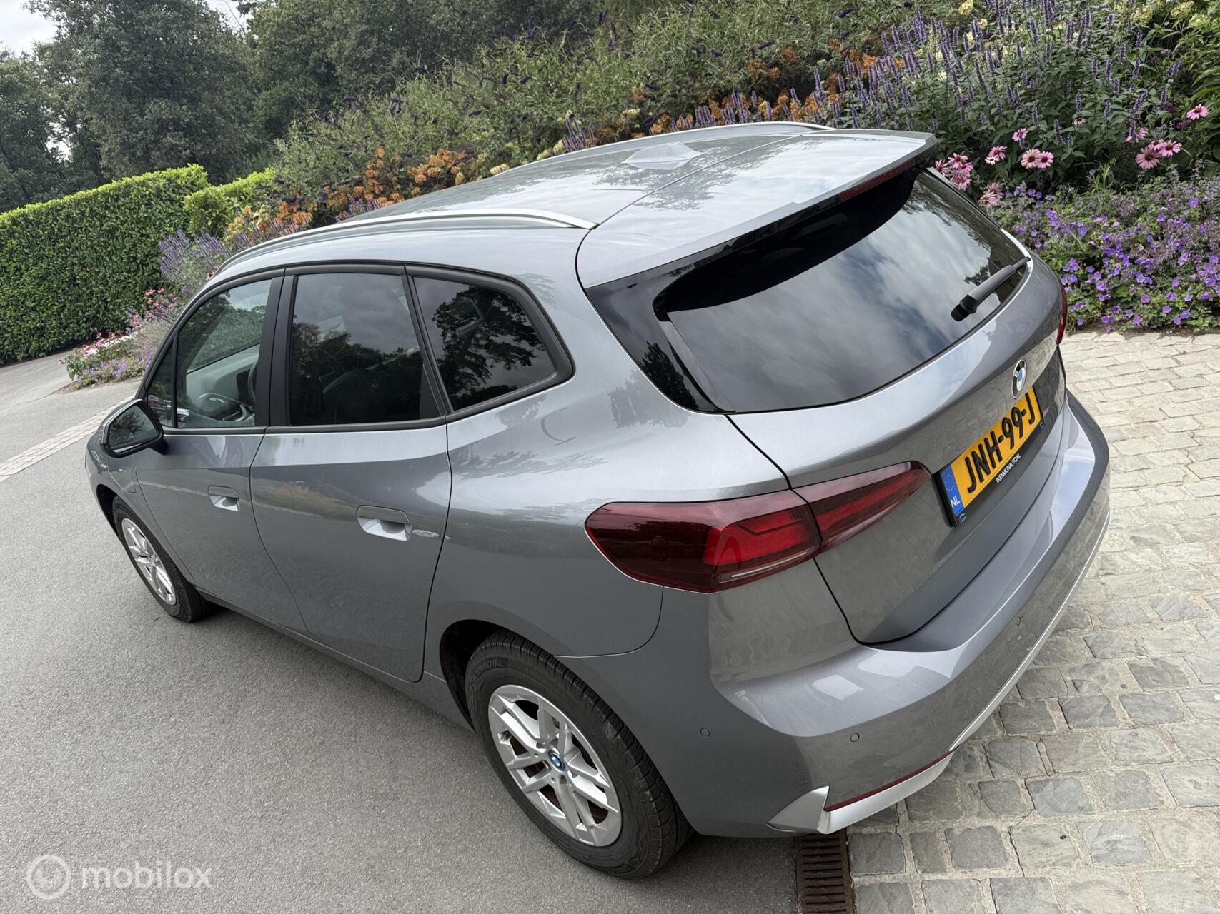 Foto van BMW 225e xDrive Active Tourer