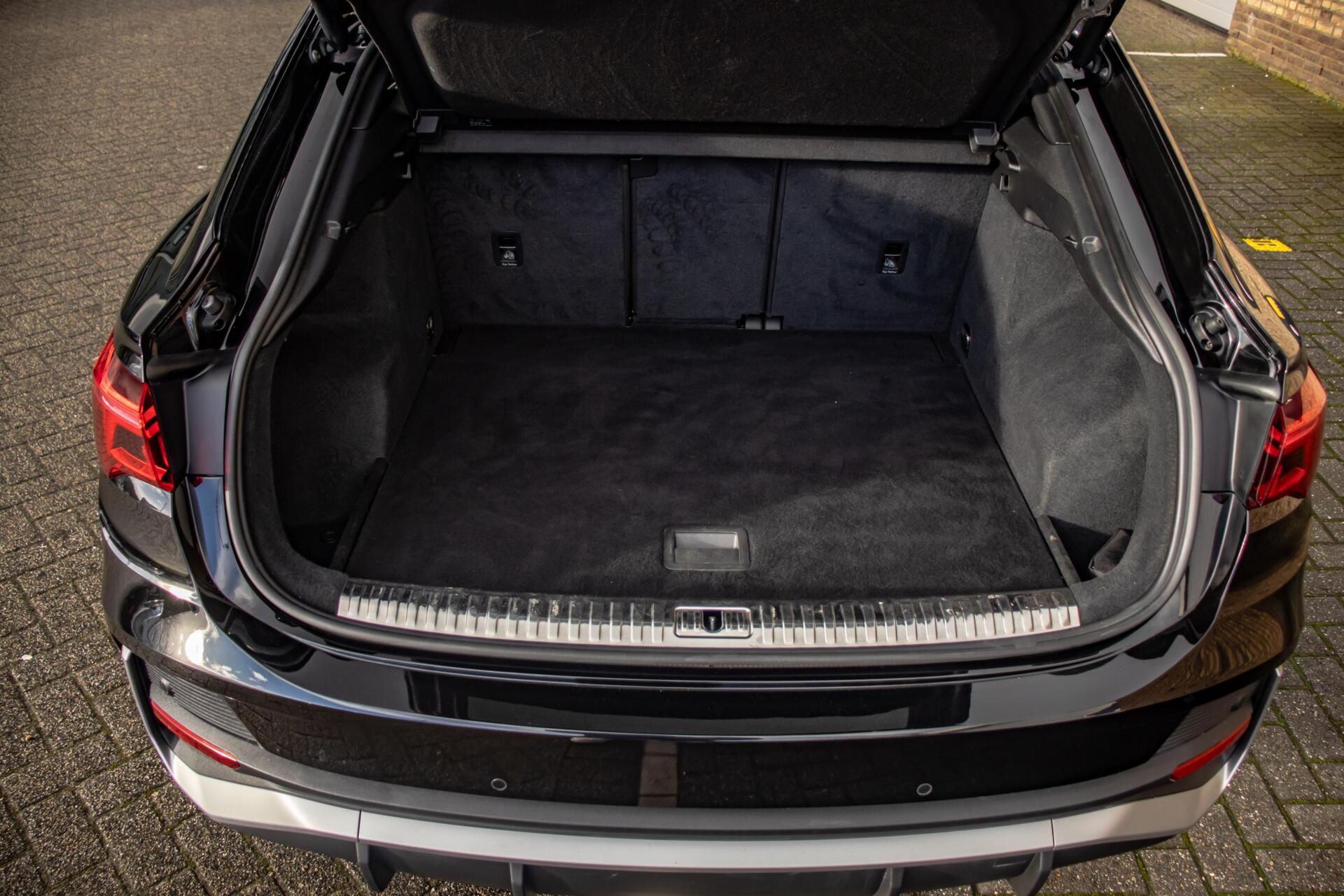 Foto van Audi Q3 Sportback
