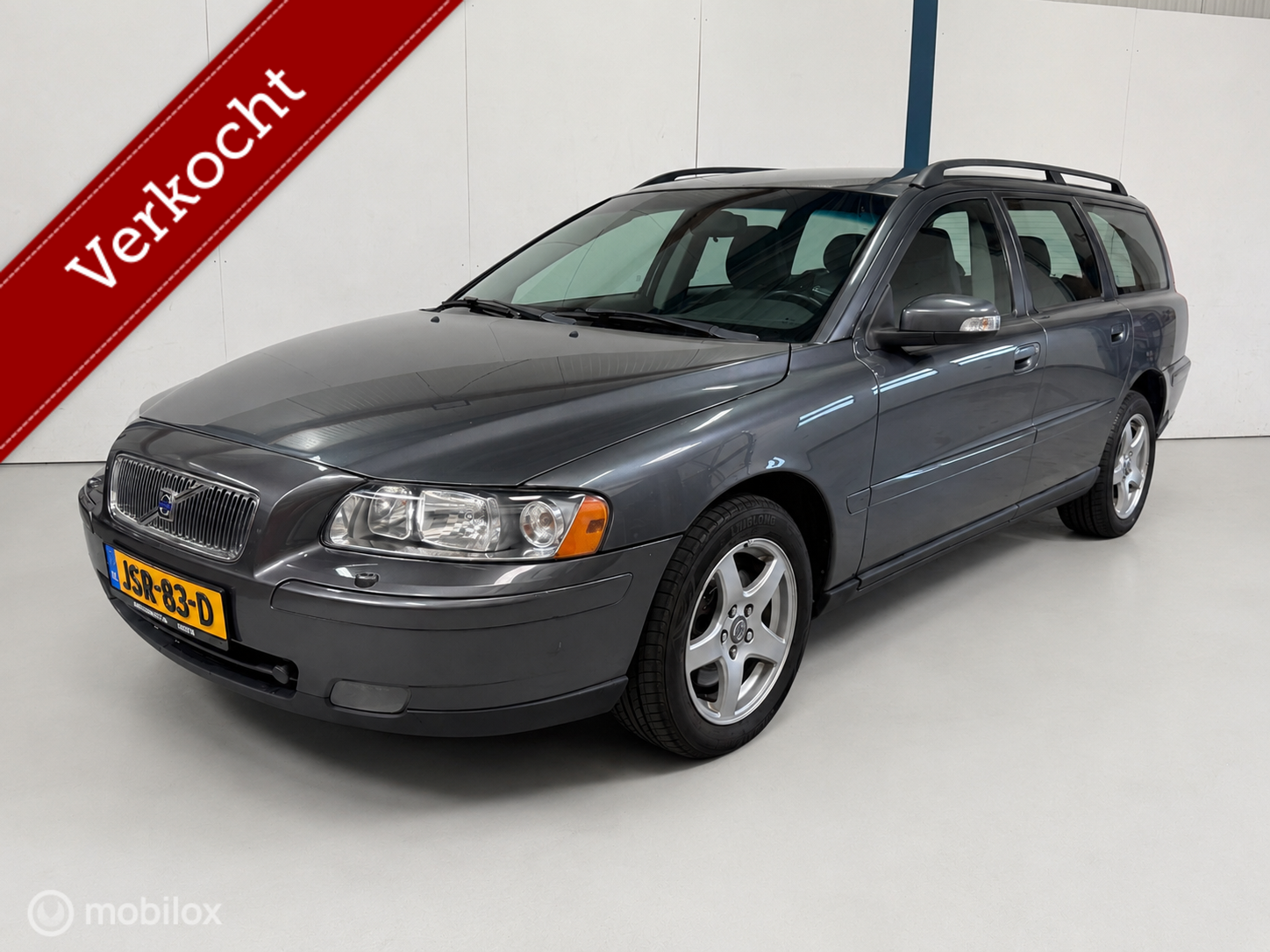 Volvo V70 2.5T AWD Edition AUTOMAAT 2006 - voorkant