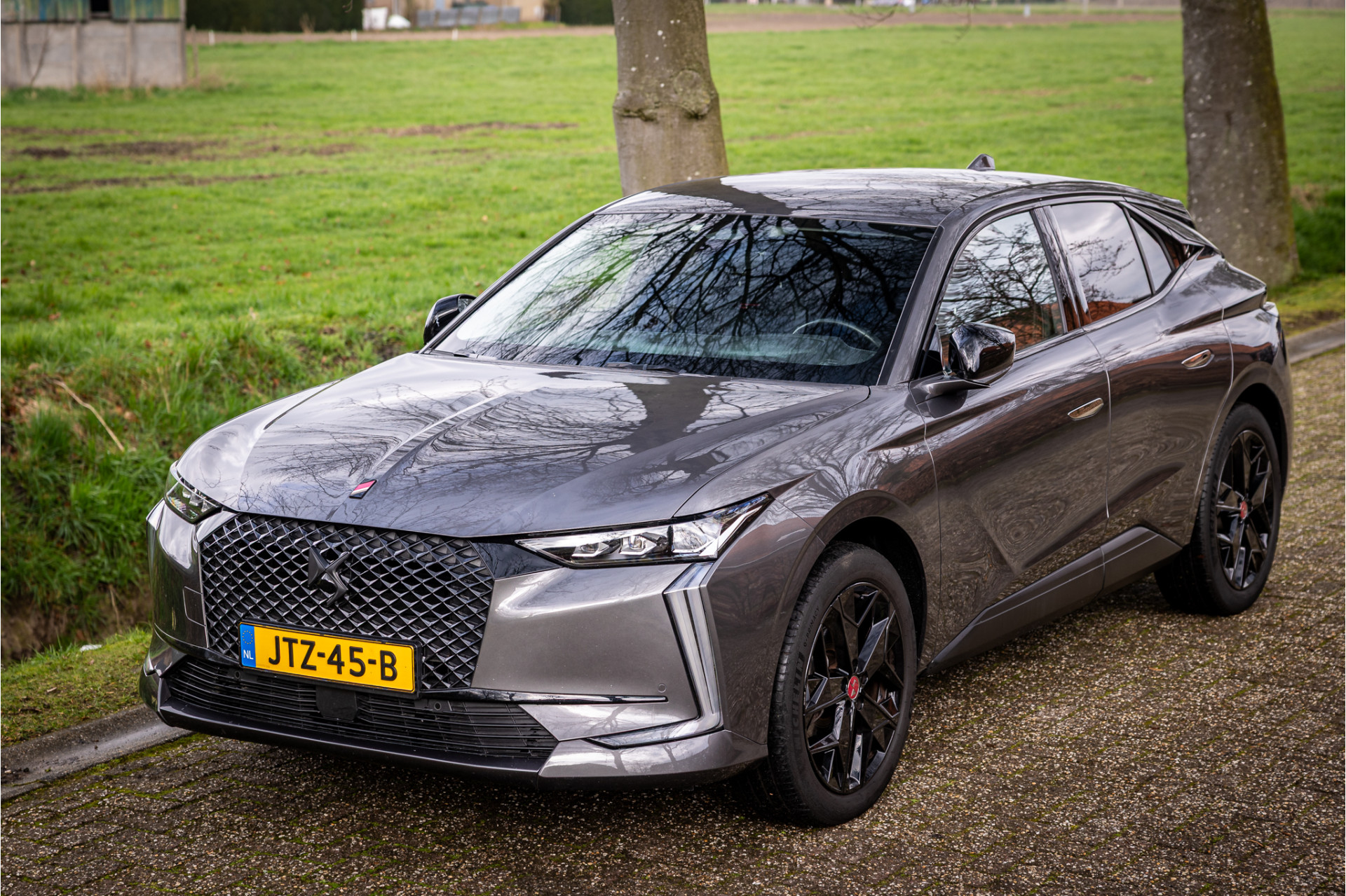 Foto van DS Ds4