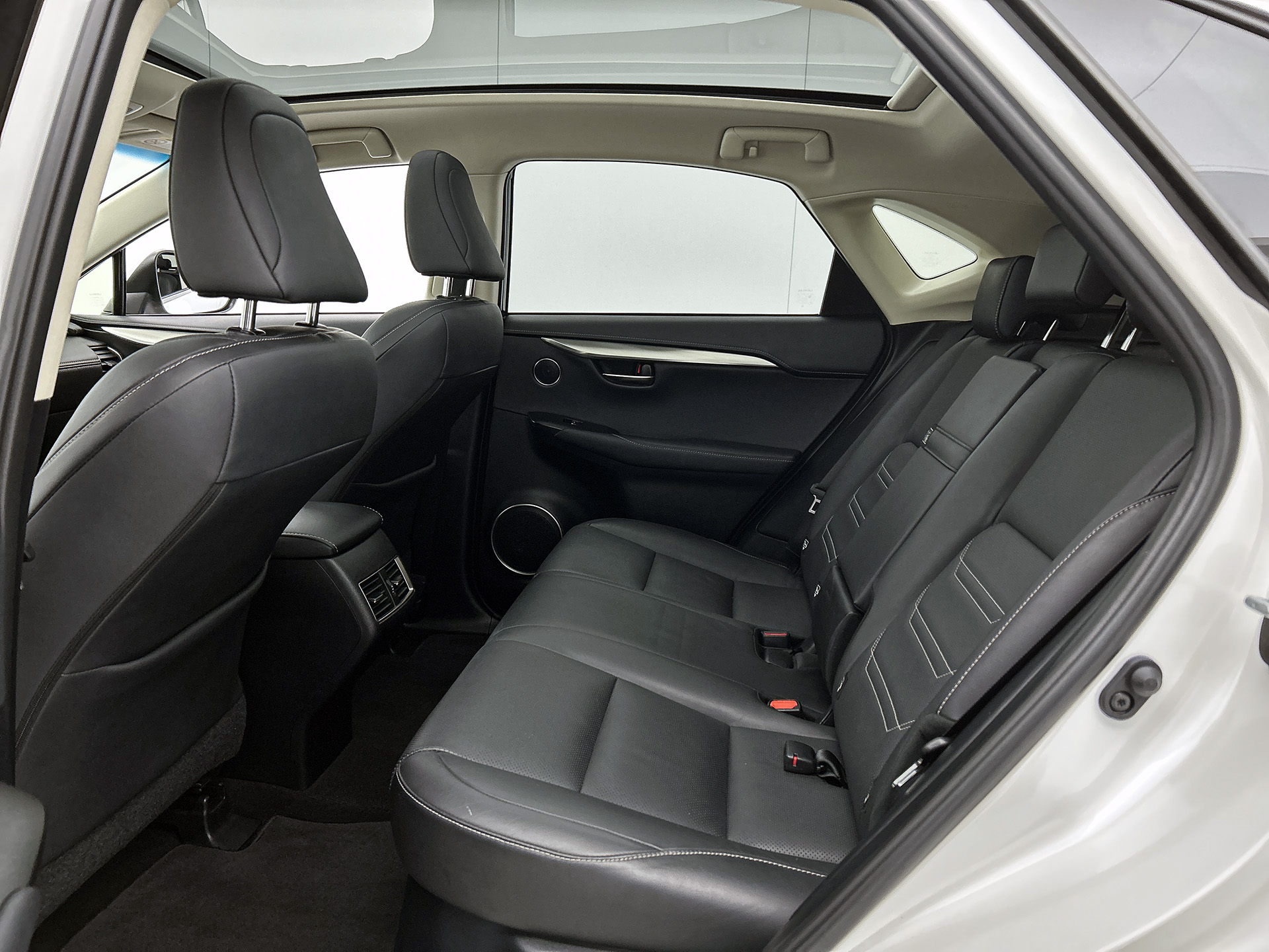 Foto van Lexus NX