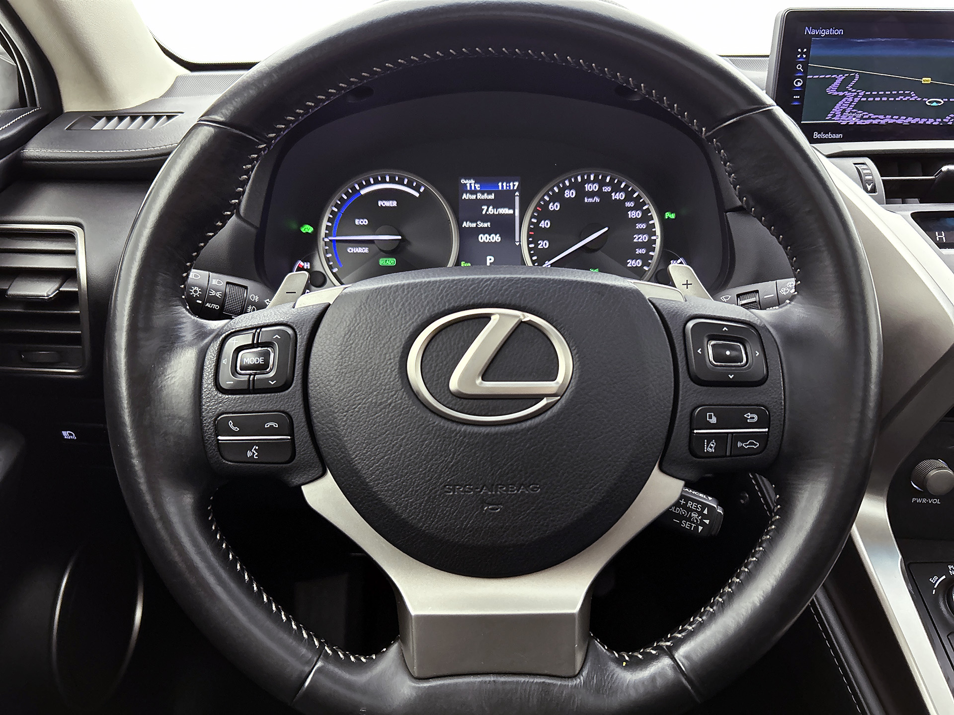 Foto van Lexus NX