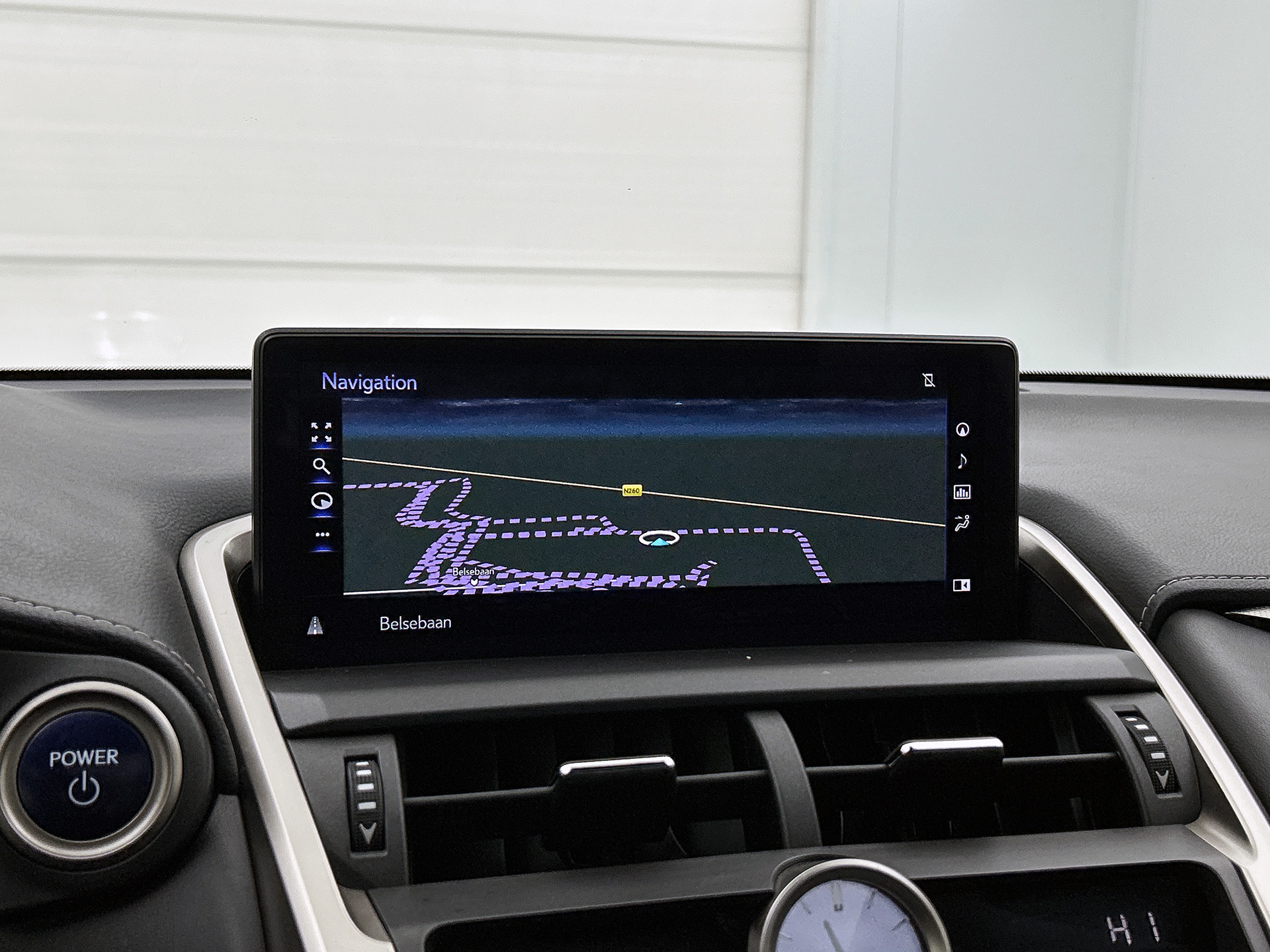 Foto van Lexus NX