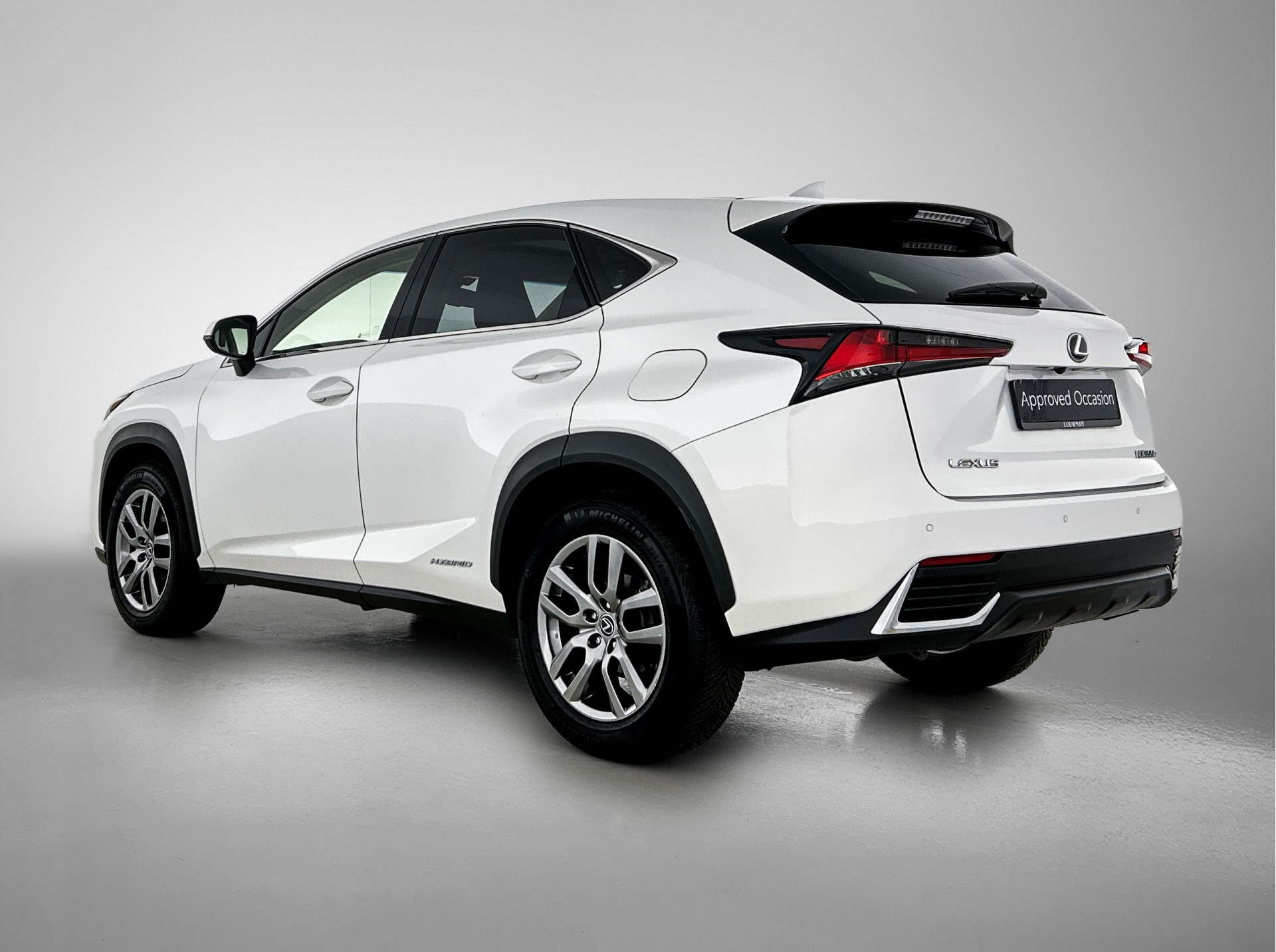 Foto van Lexus NX