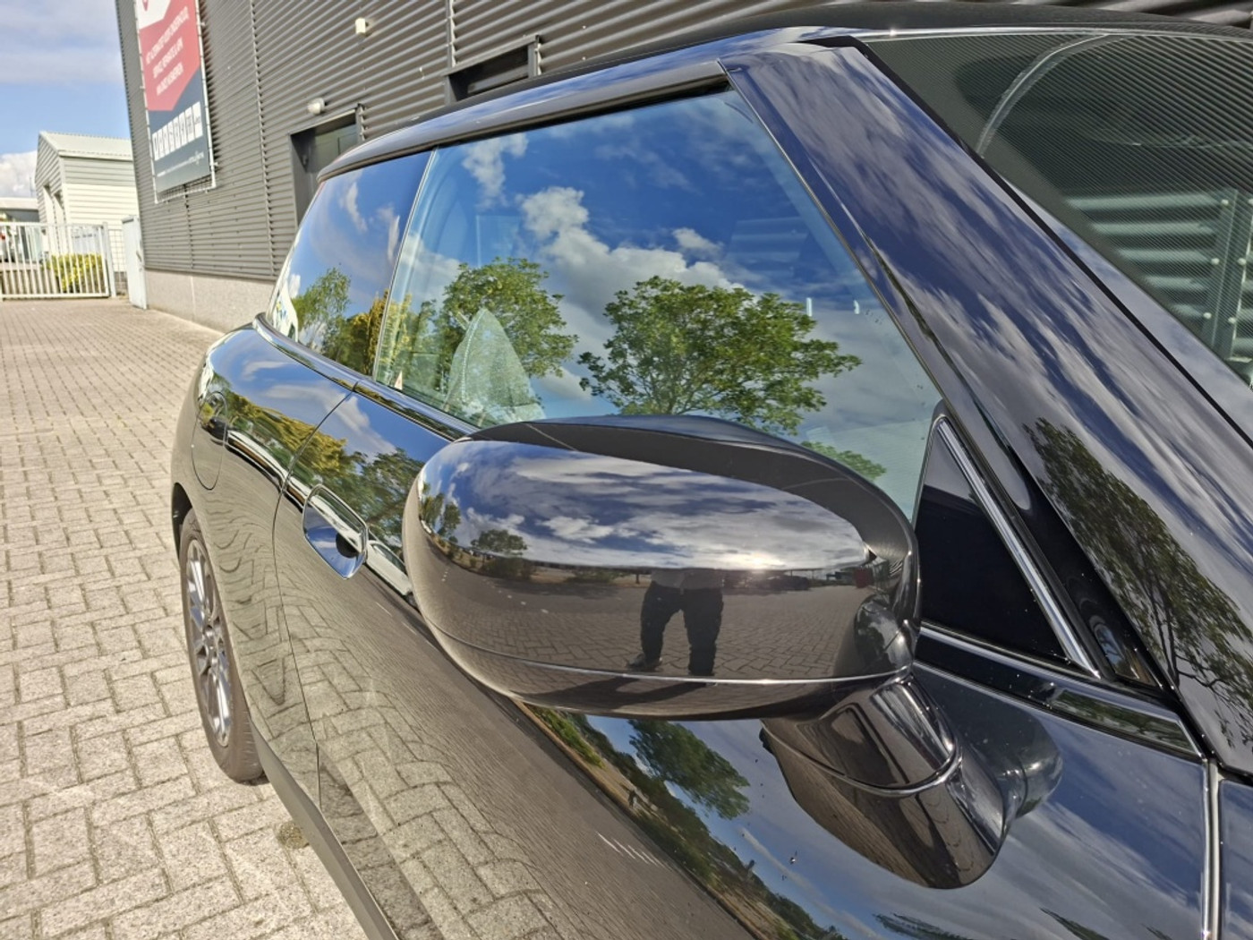 Foto van Mini Cooper E