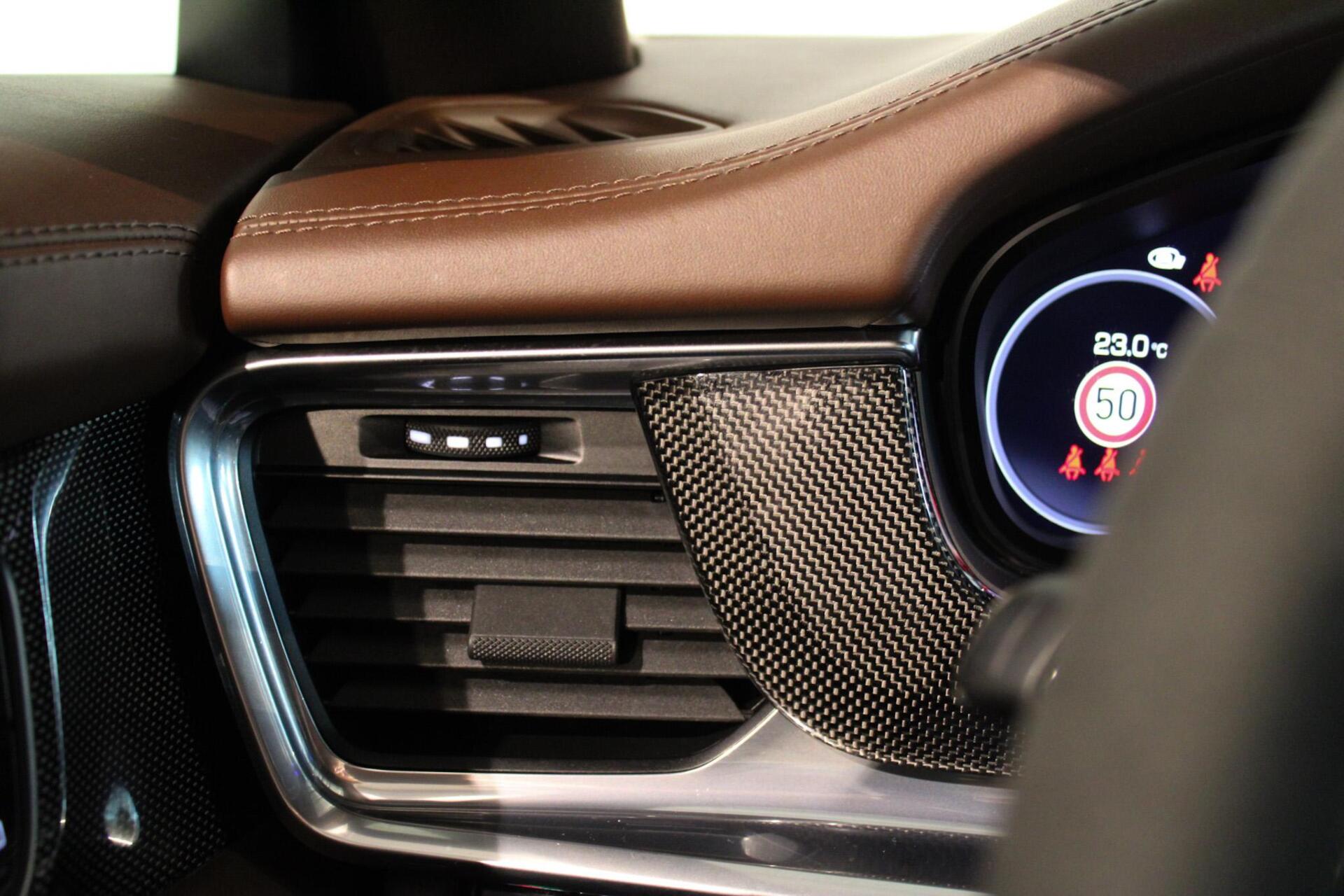 Foto van Porsche Panamera 4s E-hybrid