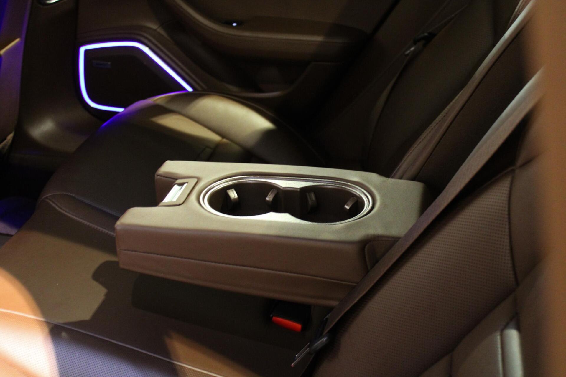 Foto van Porsche Panamera 4s E-hybrid