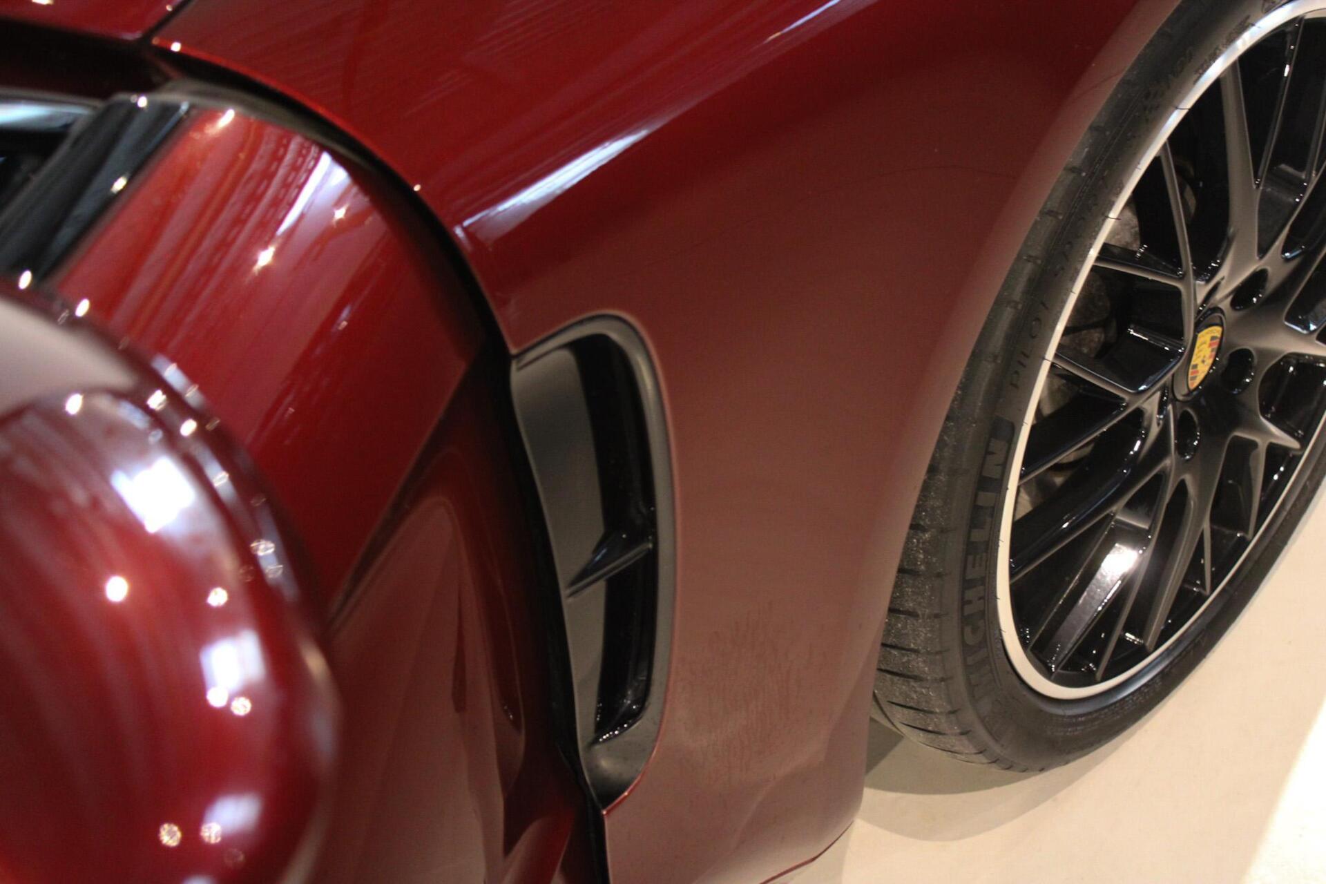 Foto van Porsche Panamera 4s E-hybrid