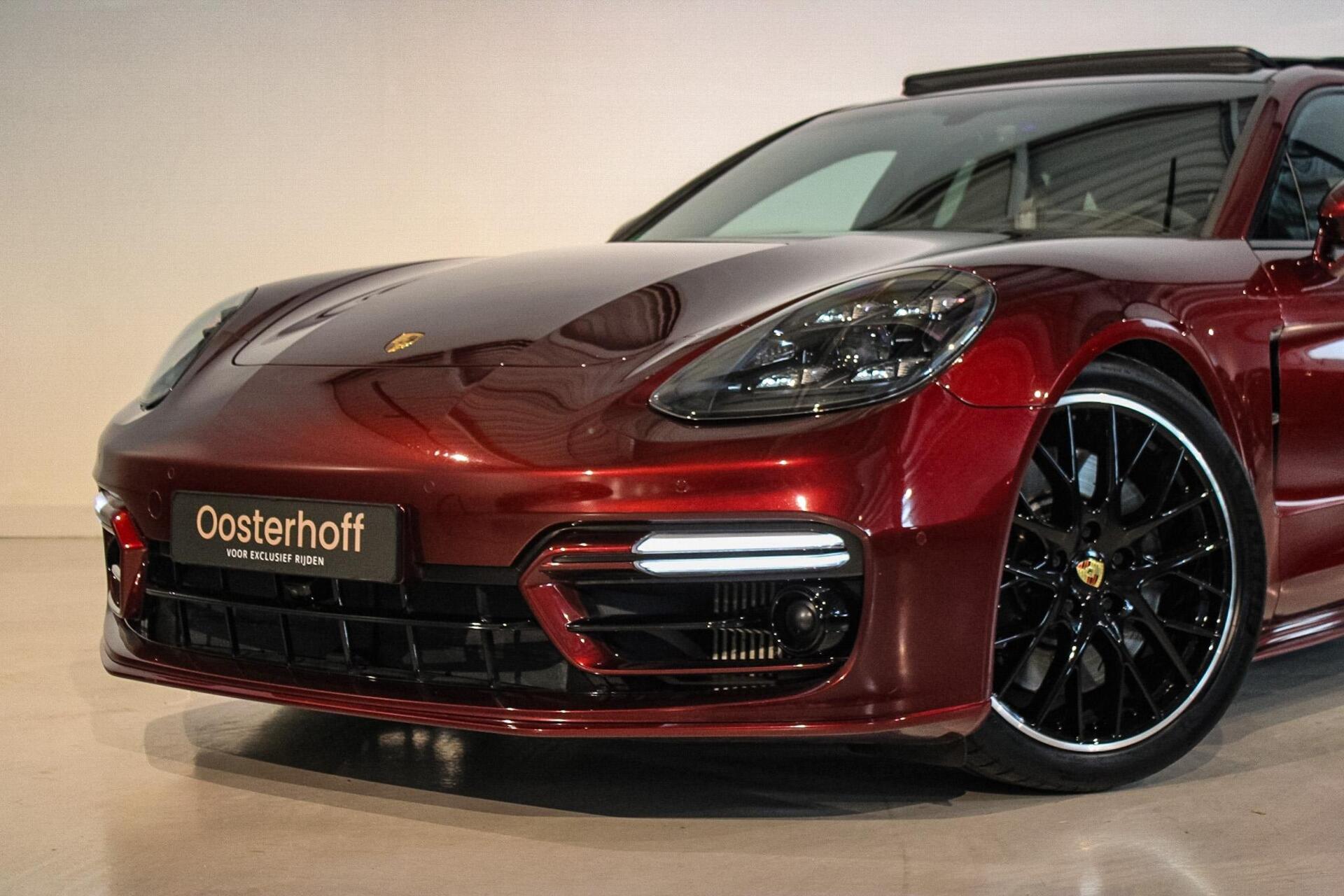 Foto van Porsche Panamera 4s E-hybrid