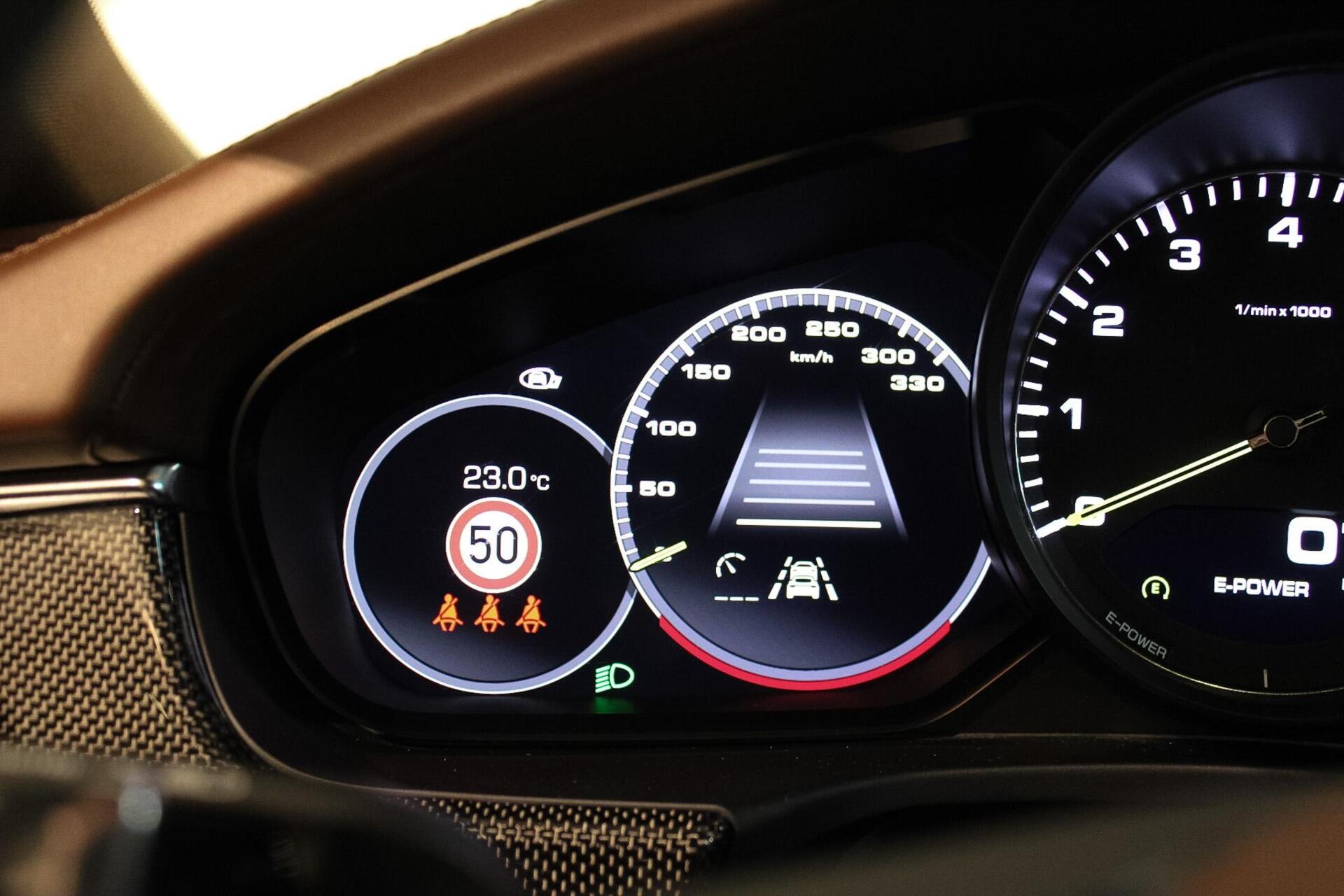 Foto van Porsche Panamera 4s E-hybrid